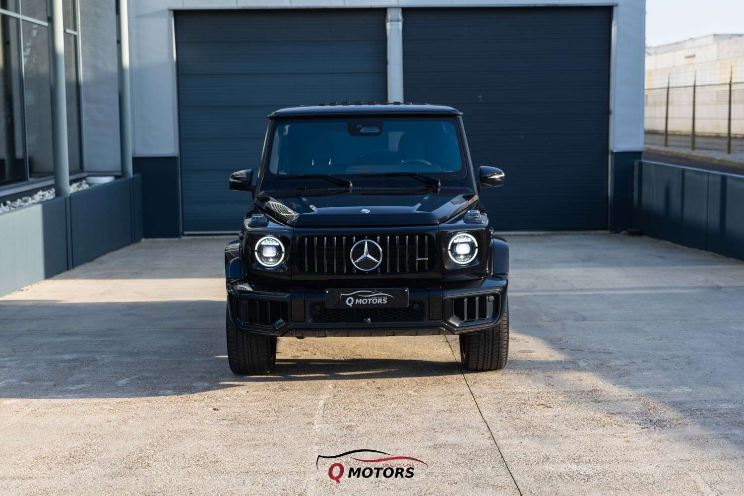 Mercedes-Benz G 63 AMG FACELIFT-LED-KEYLESS-MASSAGE-360-ACC-BURMEST-BTW