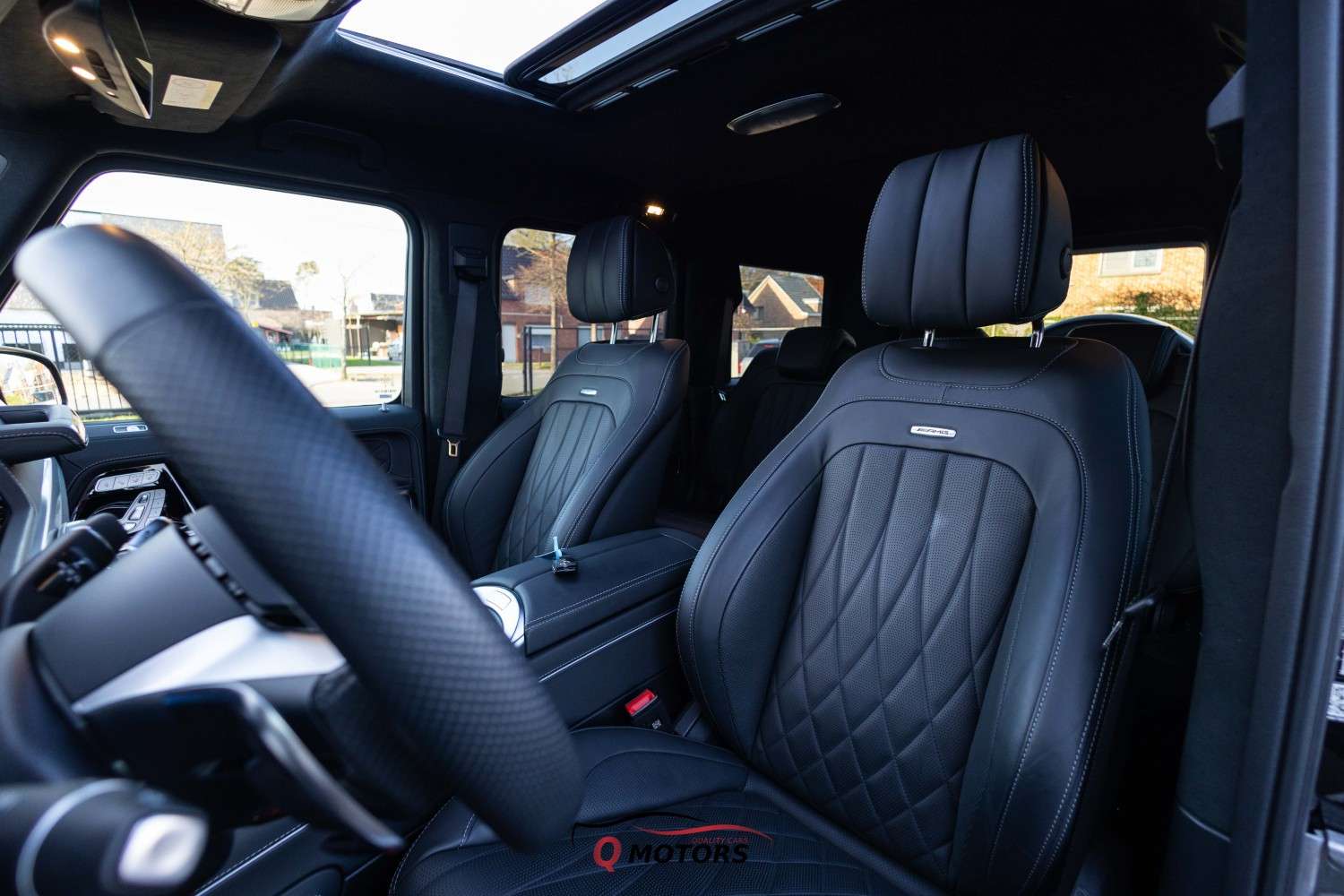 Mercedes-Benz G 63 AMG FACELIFT-LED-KEYLESS-MASSAGE-360-ACC-BURMEST-BTW