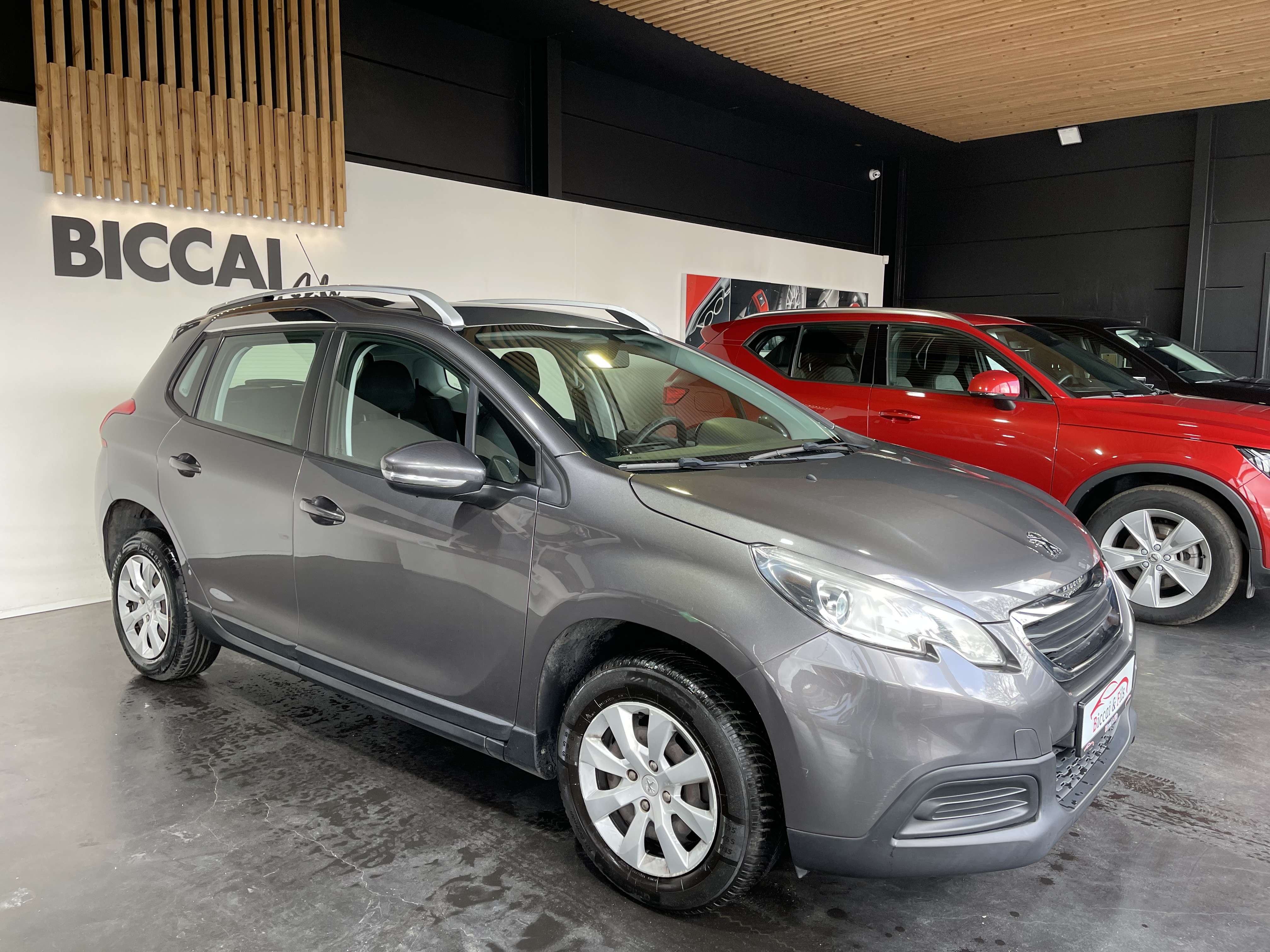 Peugeot 2008 2008 1.2i PureTech Allure S