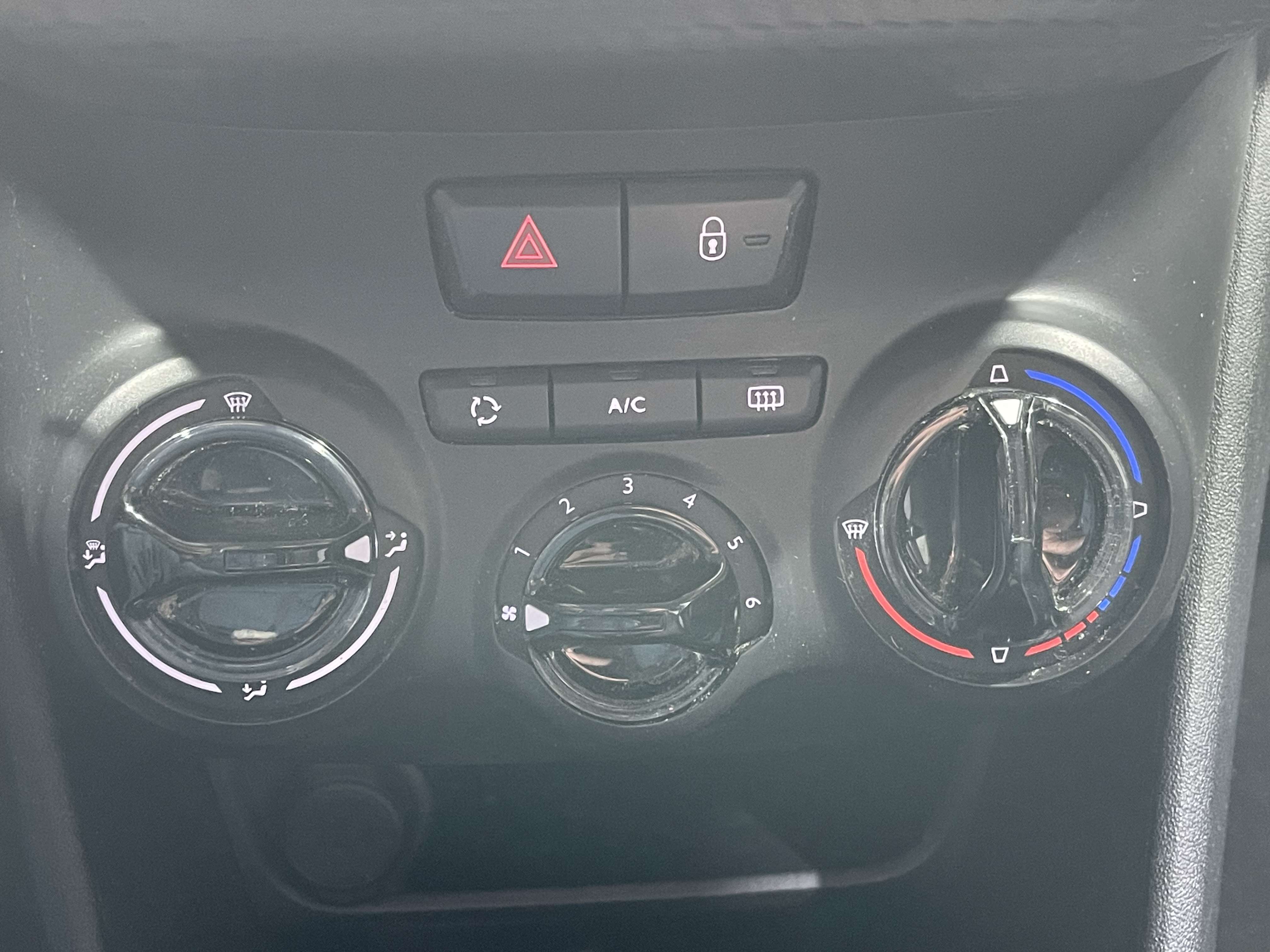 Peugeot 2008 2008 1.2i PureTech Allure S