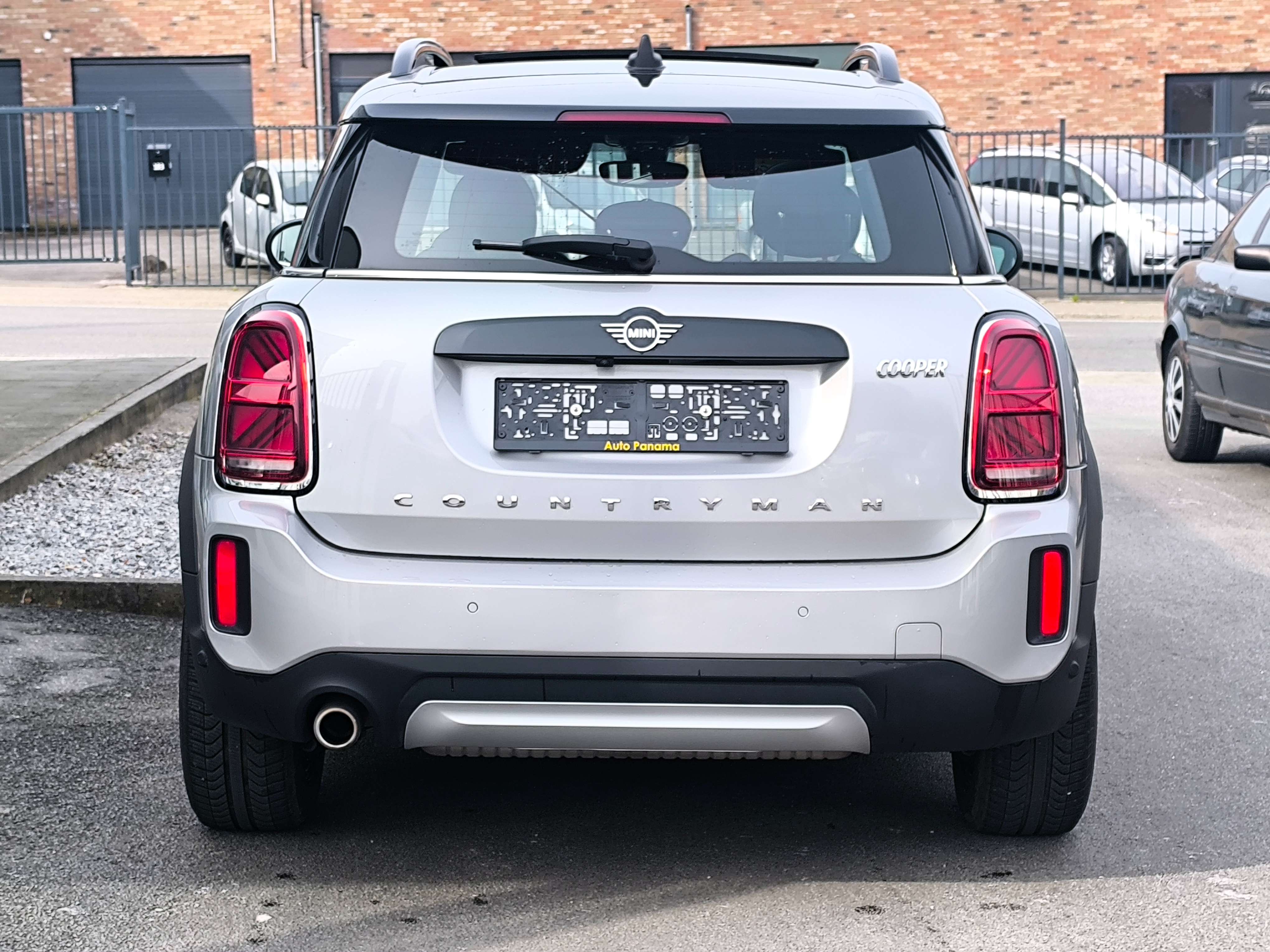 MINI Cooper Countryman 1.5S B.AUTO BLACK EDITION TOIT PANO GPS XENON ACC