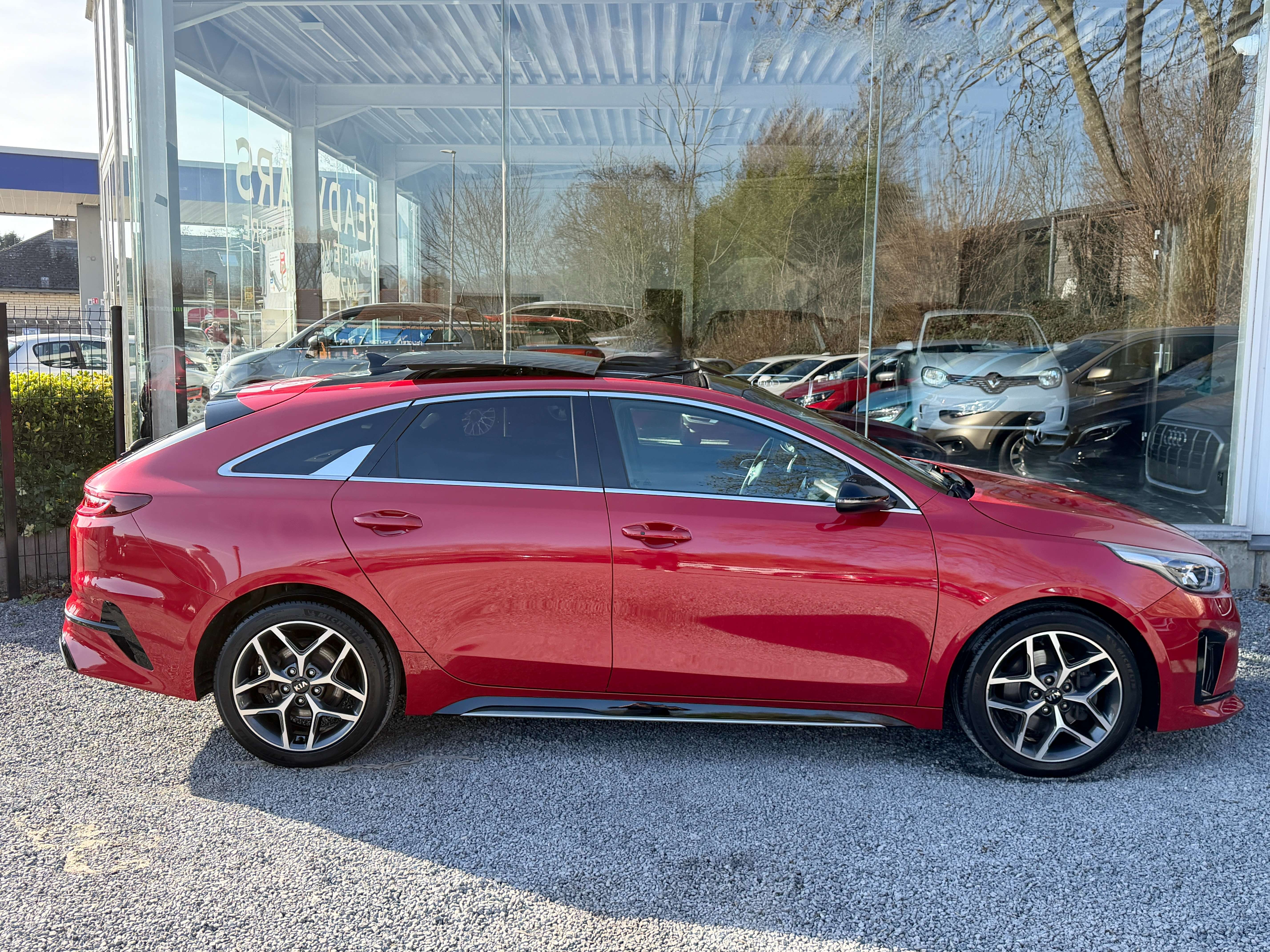 Kia ProCeed / pro_cee'd 1.5*GT-Line*FULL OPTION*PANO*ATT-REMORQUE*JBL*1ER MAIN*GARANTIE