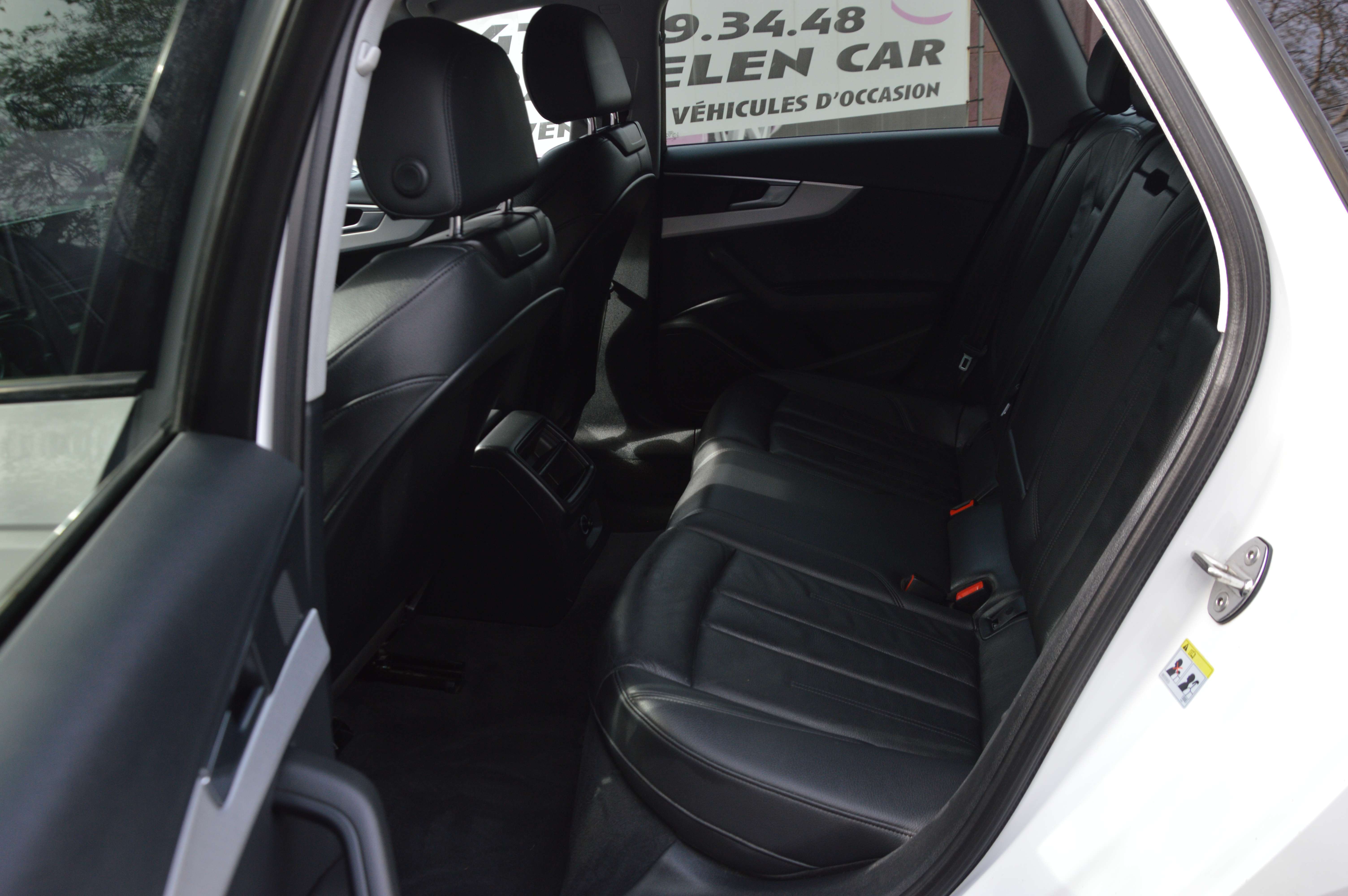 Audi A4 2.0TDi Pack S-Line COCKPIT SENS AV/AR 73.387KM