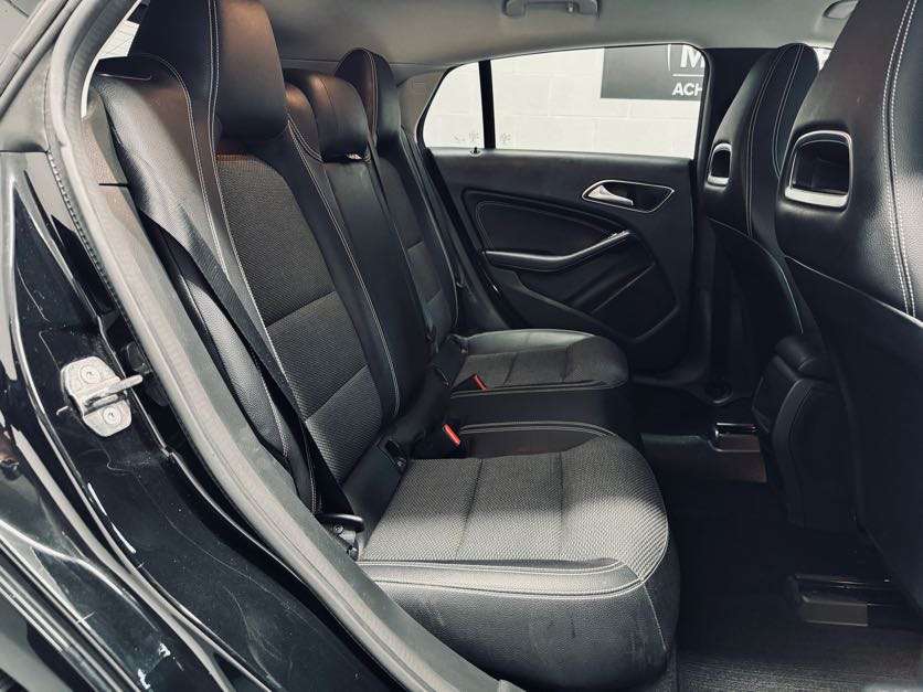 Mercedes-Benz CLA 180 CLA 180 d ,AUTOMATIQUE, GARANTIE 1AN