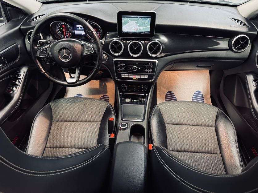 Mercedes-Benz CLA 180 CLA 180 d ,AUTOMATIQUE, GARANTIE 1AN
