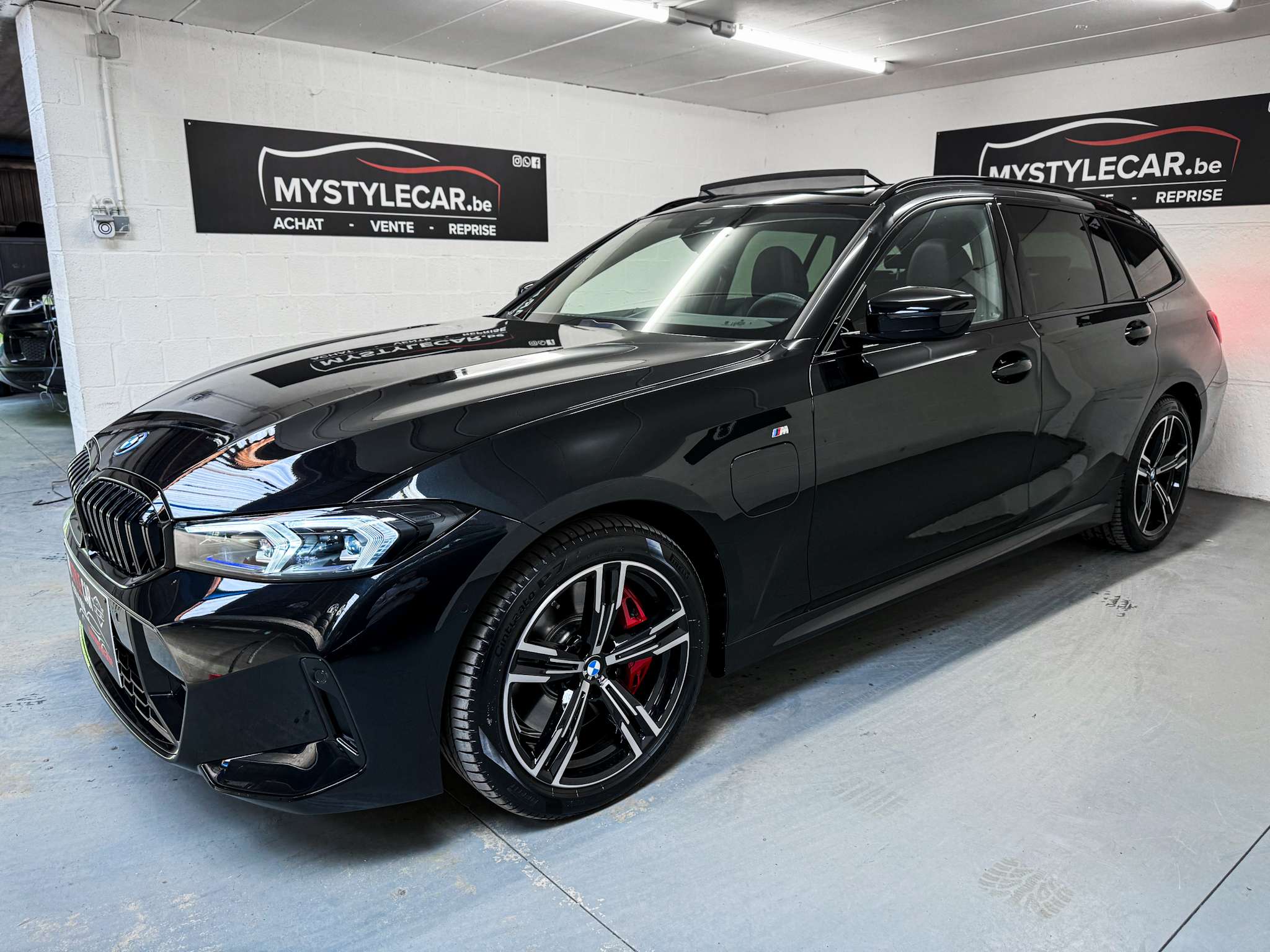 BMW 330 Touring 330e HYBRIDE PACK M. 292ch.