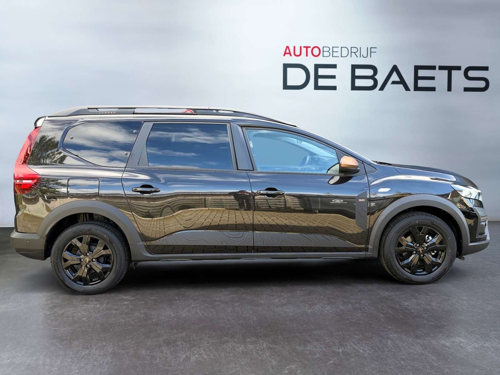 Dacia Jogger 1.0TCE110*7PL*EXTREME*6MT*CARPLAY*CAMERA*GARANTIE