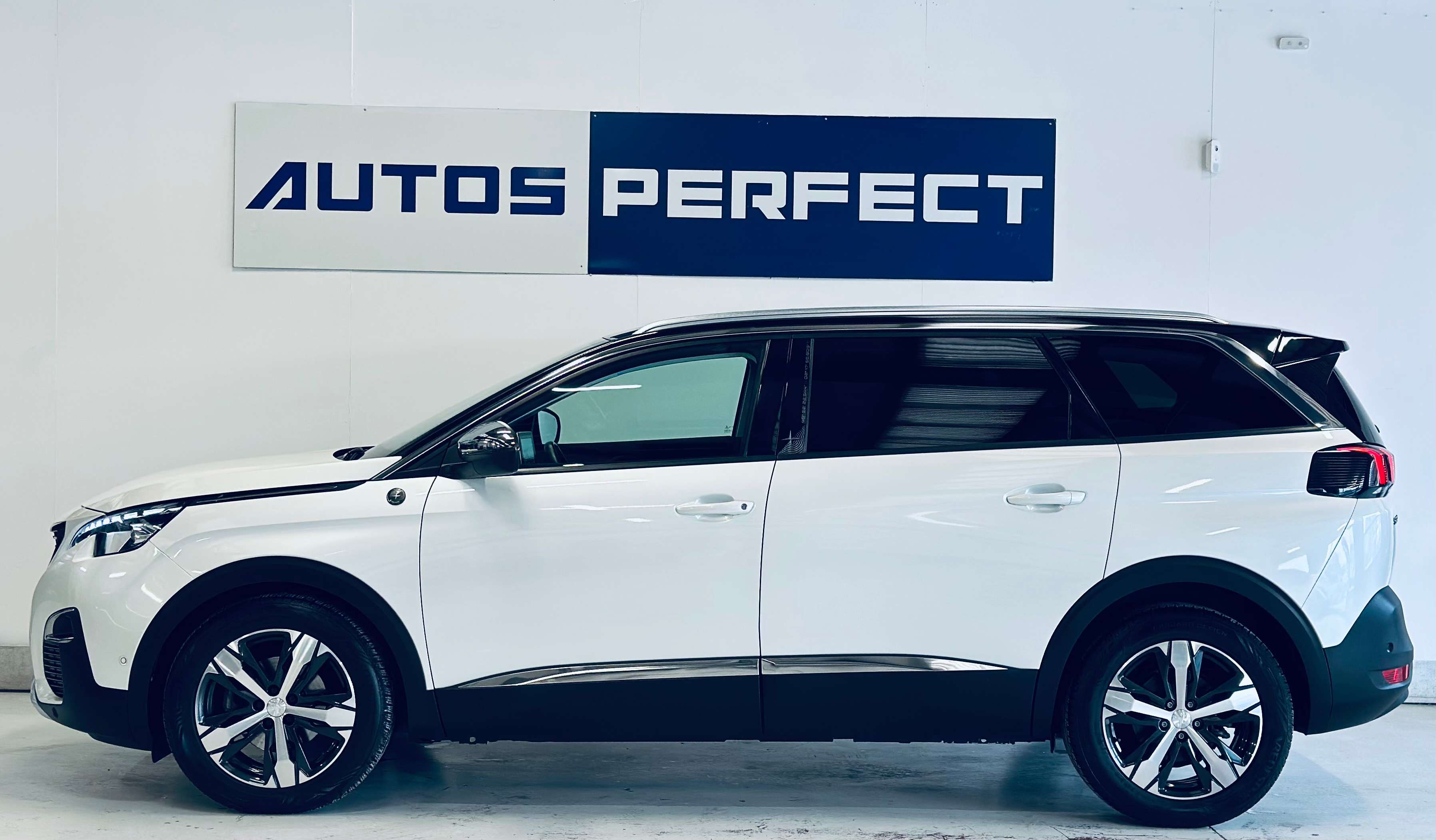 Peugeot 5008 1.2 Crossway AUTO 7PLACES CAMERA NAVI PDC PALETTE