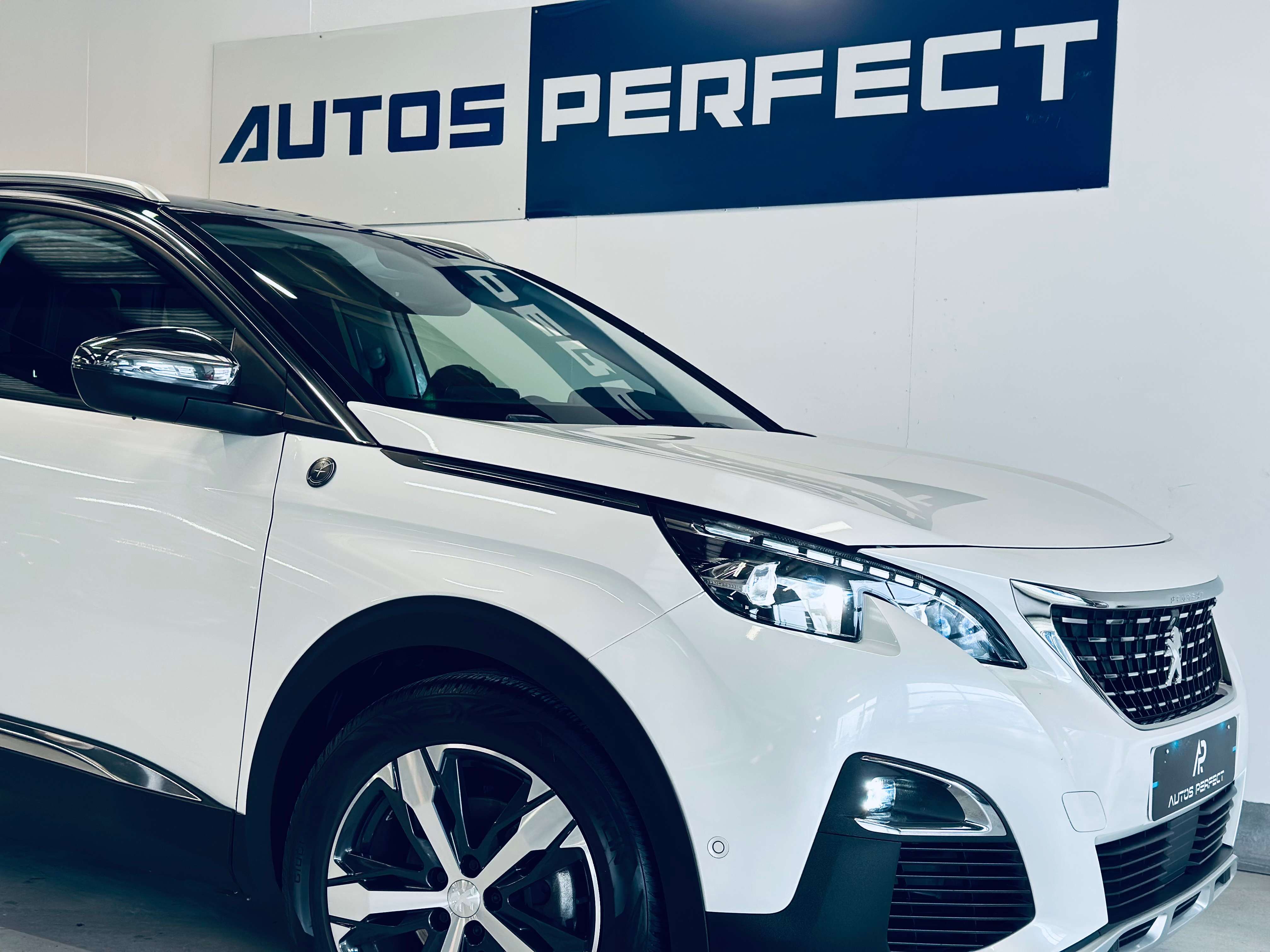 Peugeot 5008 1.2 Crossway AUTO 7PLACES CAMERA NAVI PDC PALETTE