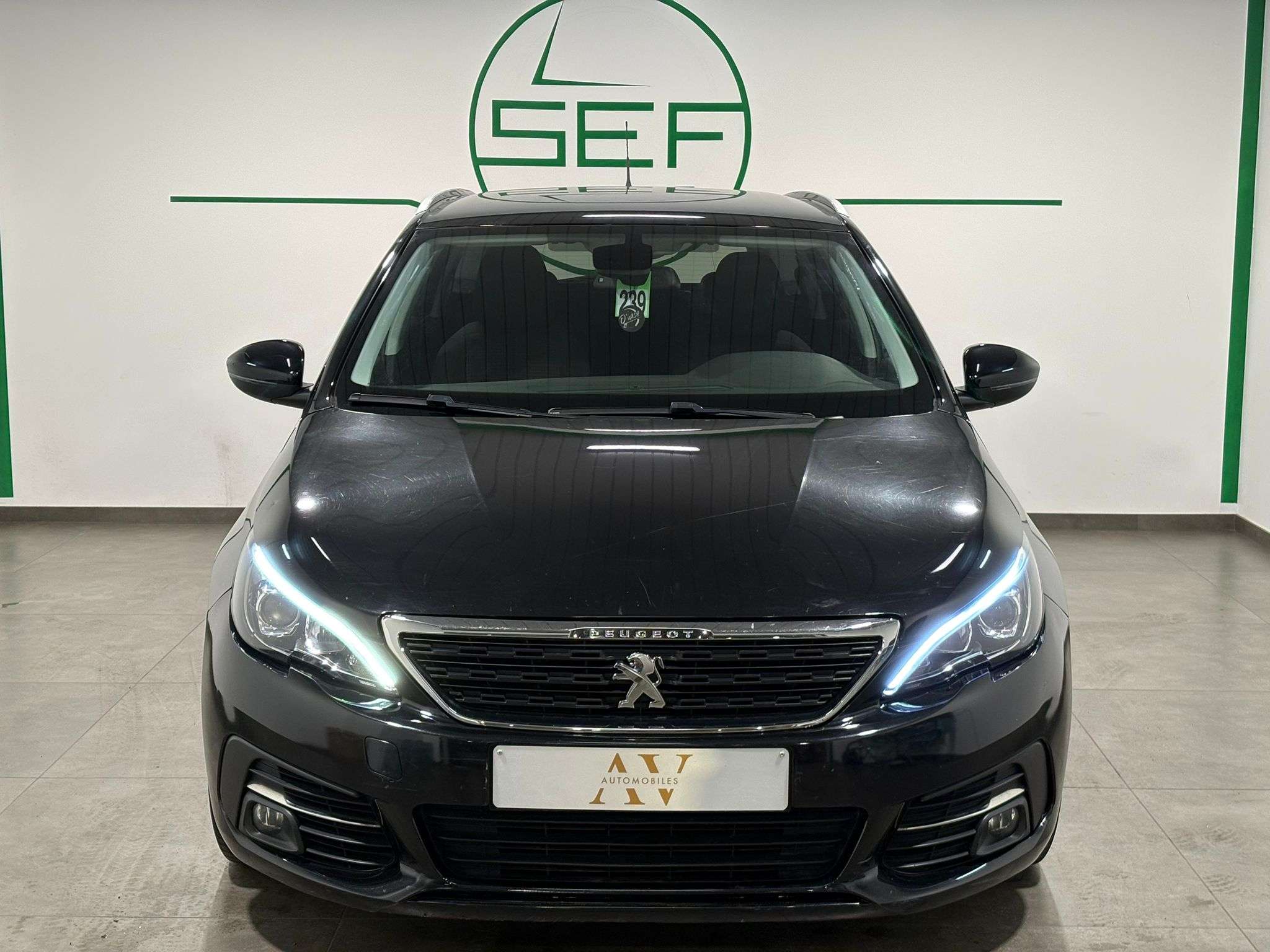 Peugeot 308 ** 1.5 BlueHDi ** Style ** GPS ** Garantie 12 mois