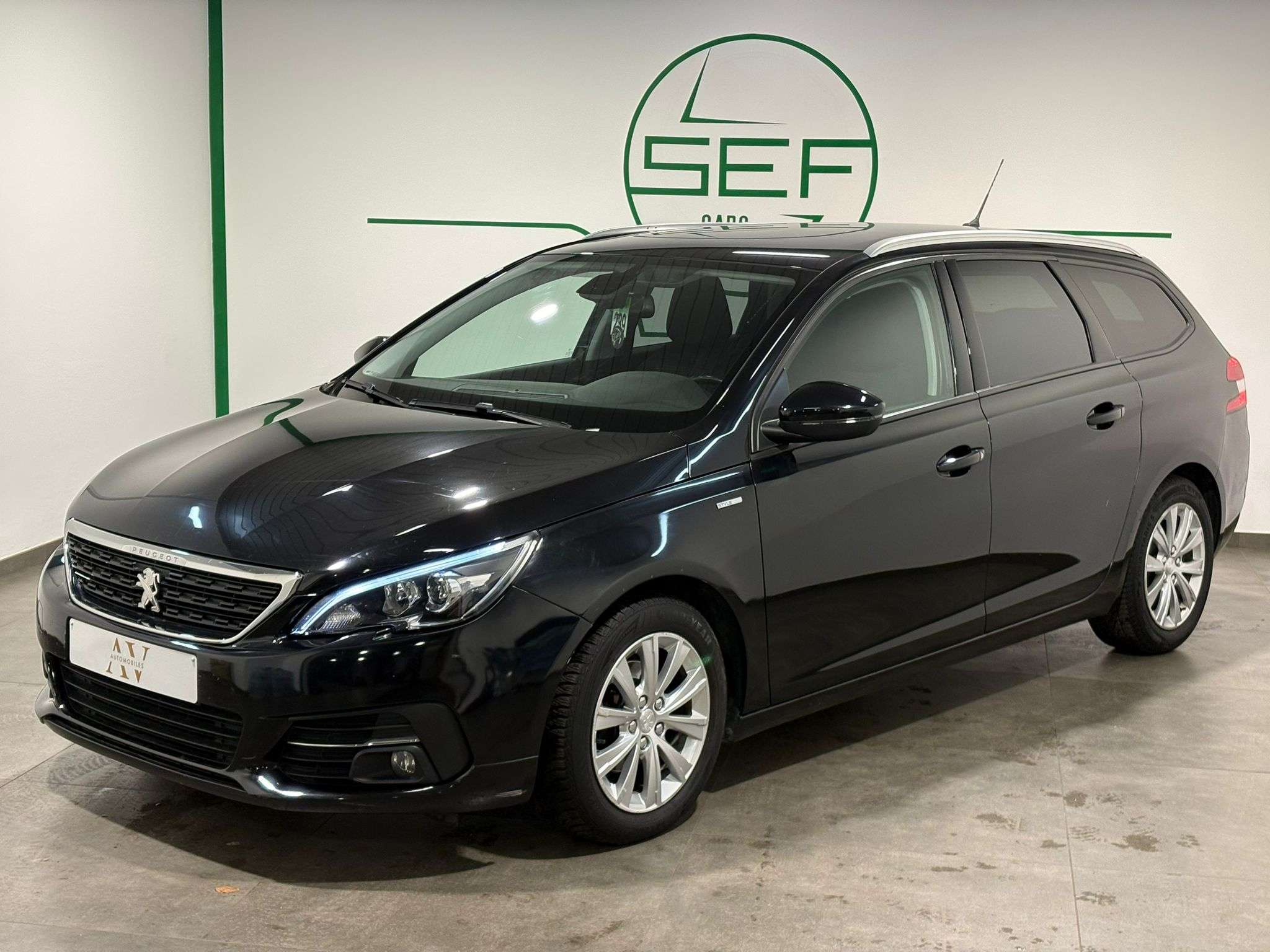 Peugeot 308 ** 1.5 BlueHDi ** Style ** GPS ** Garantie 12 mois