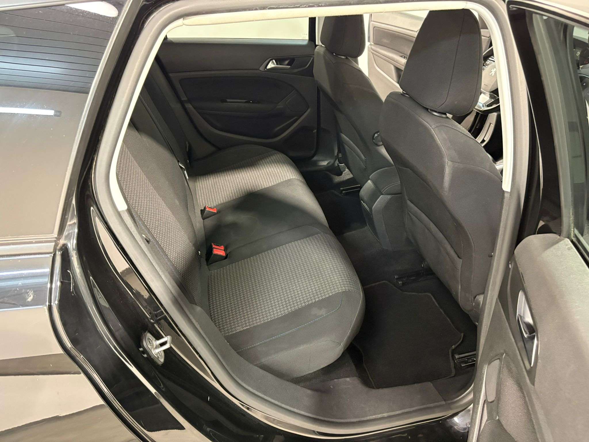 Peugeot 308 ** 1.5 BlueHDi ** Style ** GPS ** Garantie 12 mois