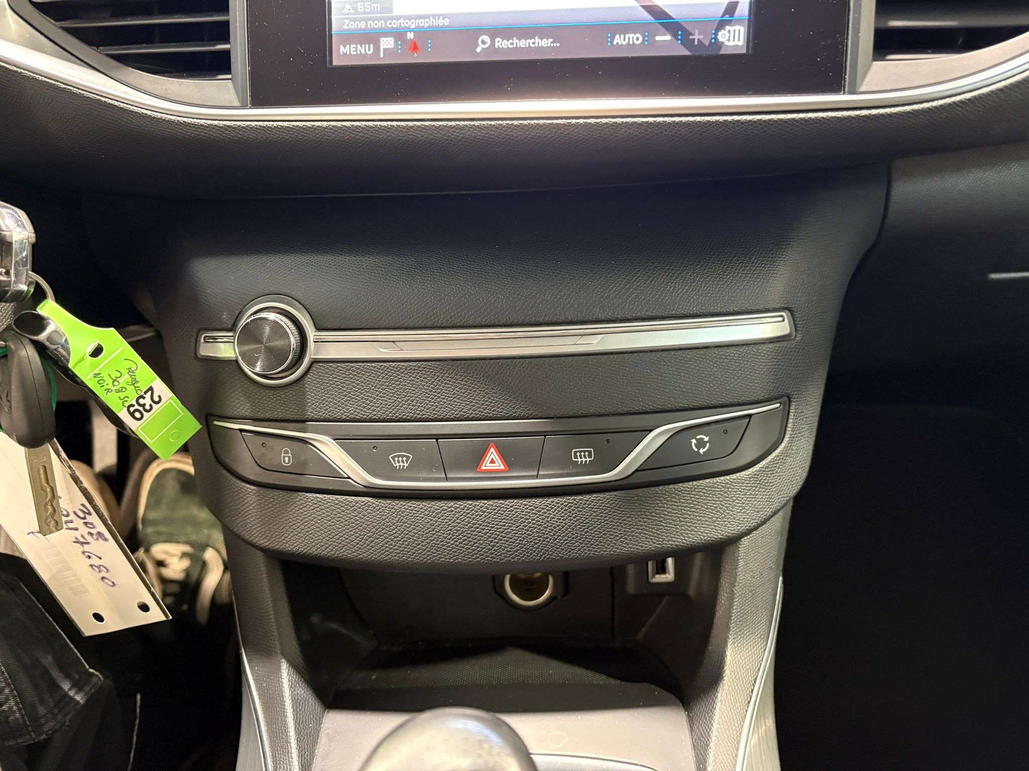 Peugeot 308 ** 1.5 BlueHDi ** Style ** GPS ** Garantie 12 mois