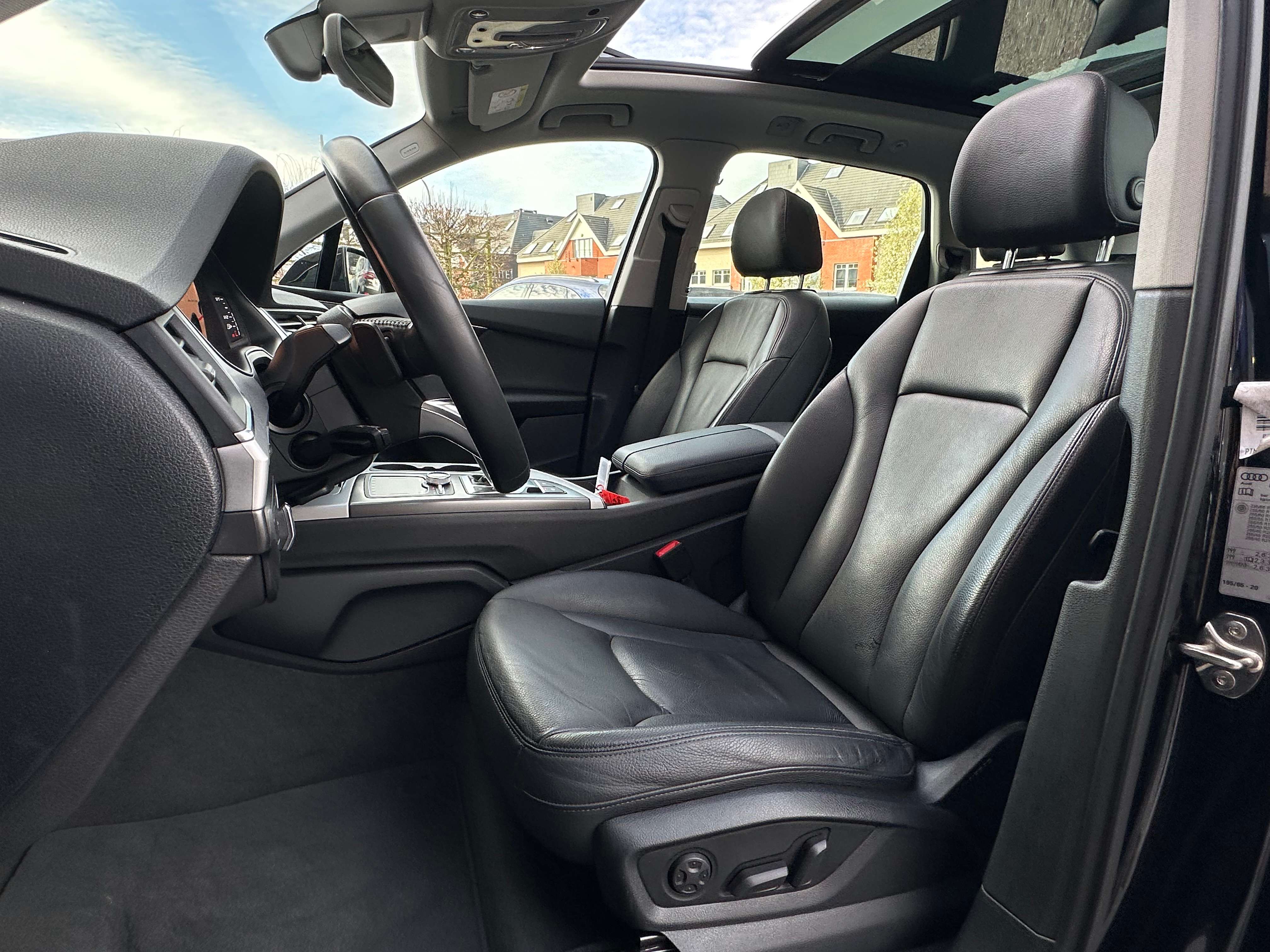 Audi Q7 3.0 TDi V6 Quattro Carnet I Cuir I Cam I Pano 1ER