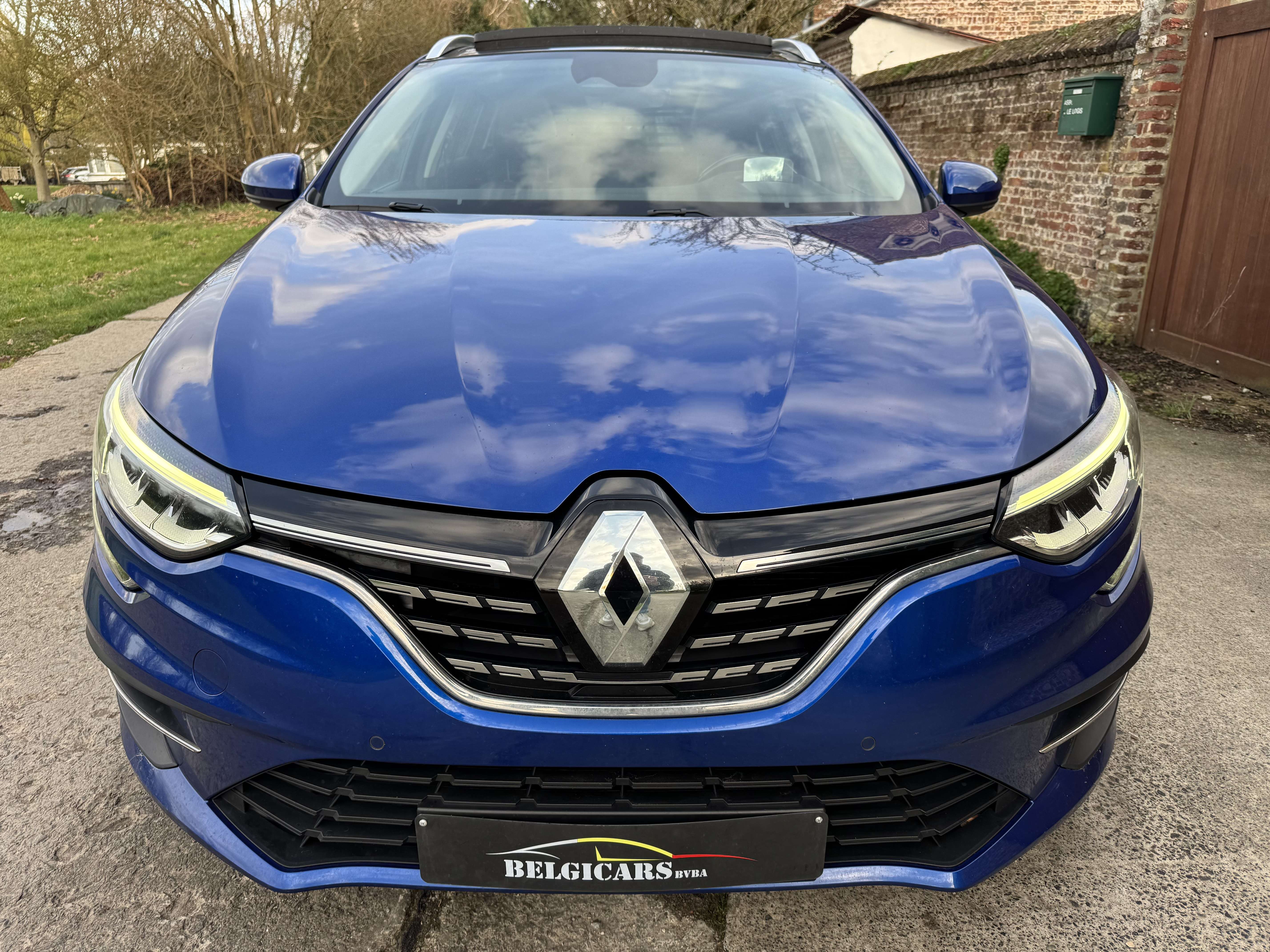 Renault Megane SW 1.33 TCe EDC *PANO*HUD*CAM*  (EU6D)
