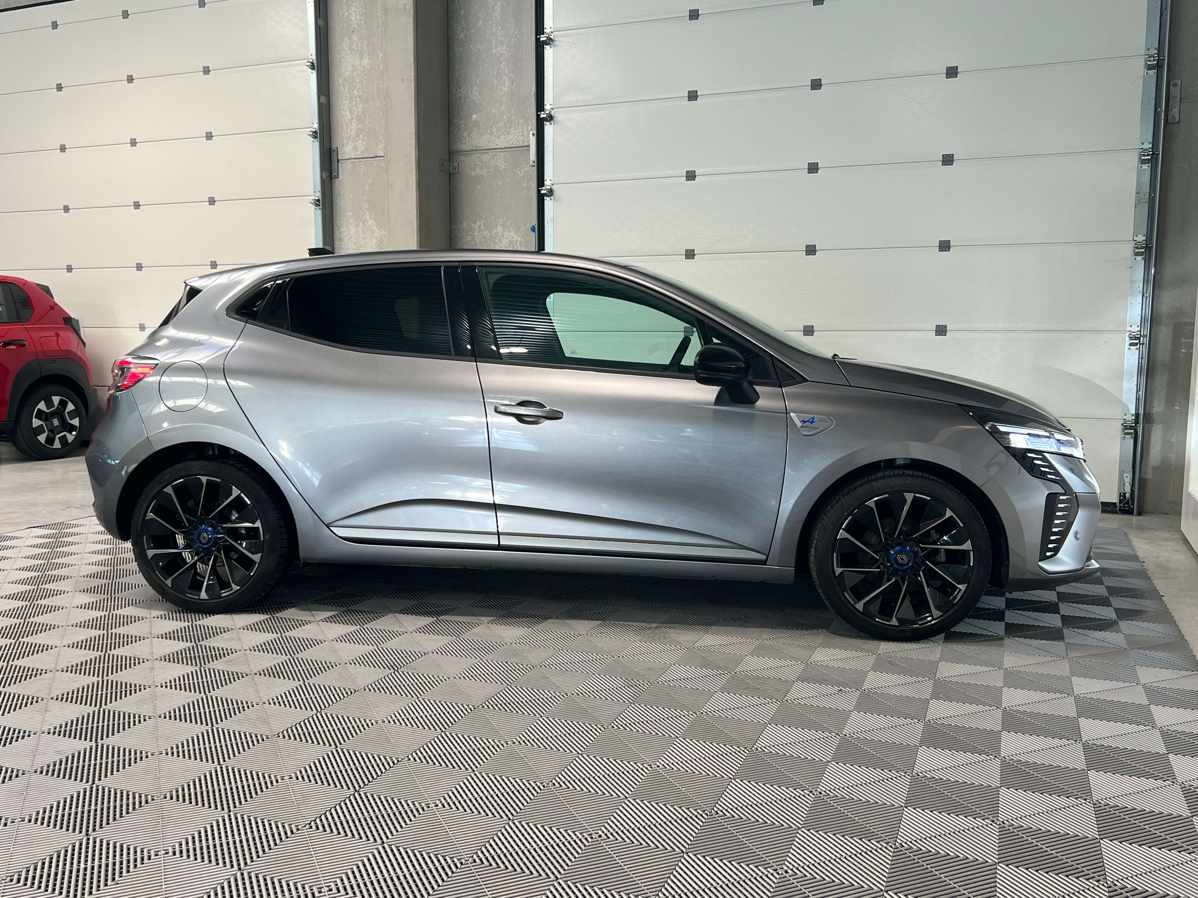 Renault Clio 1.6 E-TECH HYBRID ESPRIT ALPINE /CLIM/GPS/PDC