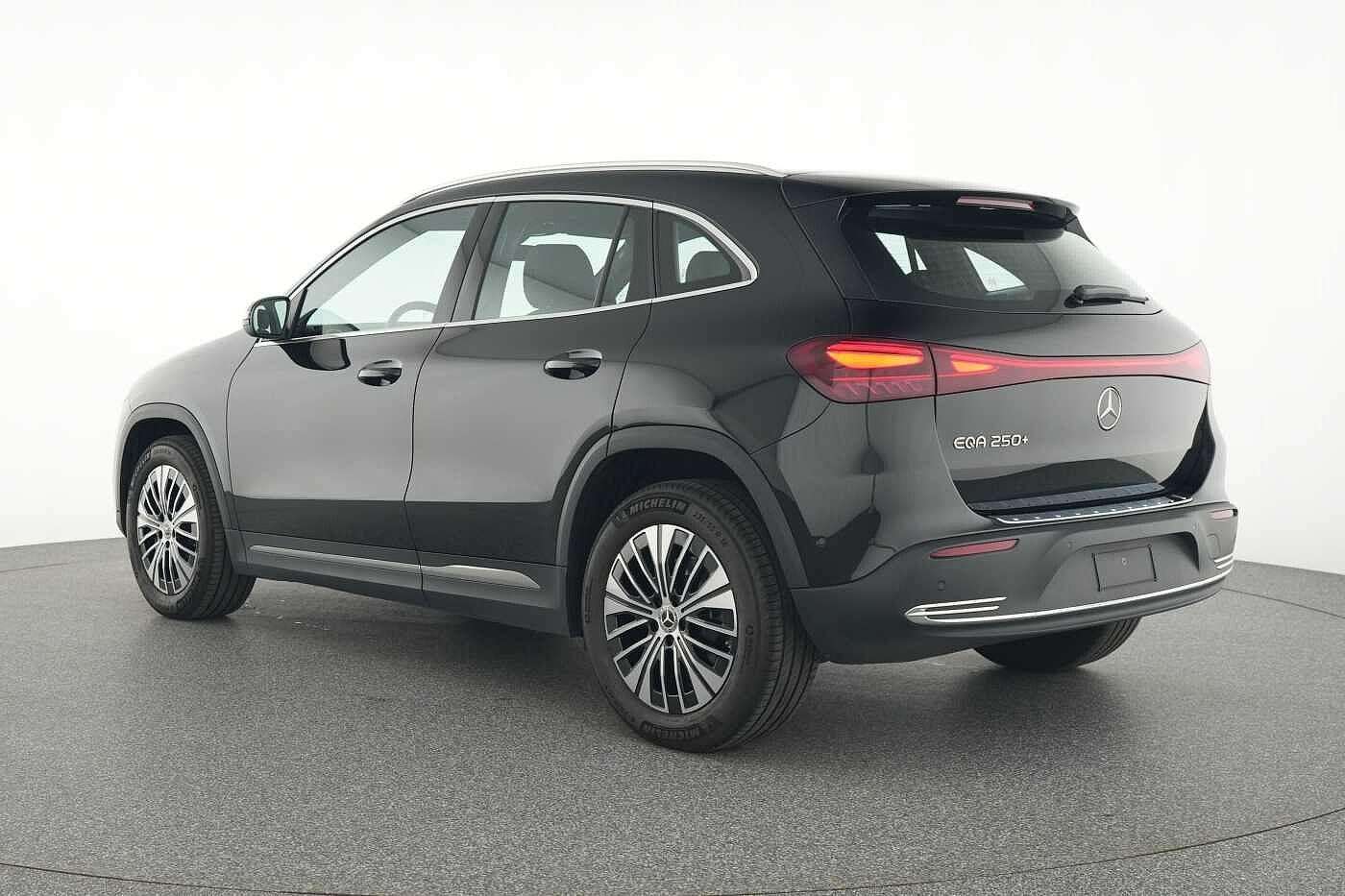 Mercedes-Benz EQA 250 250+ SUV
