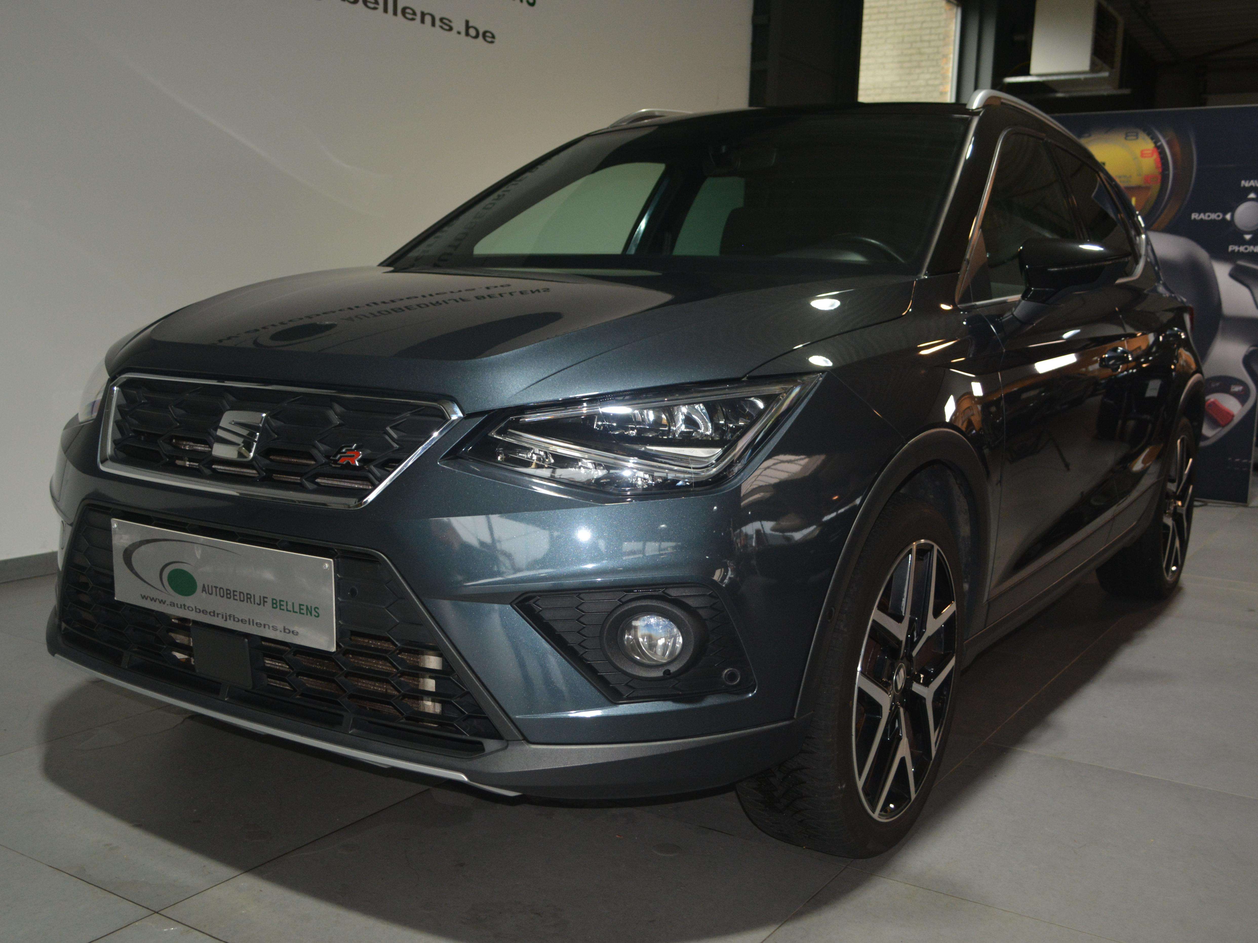 SEAT Arona Arona 1.0 TSI FR (EU6.2) NAVI + CAMERA / APPLE