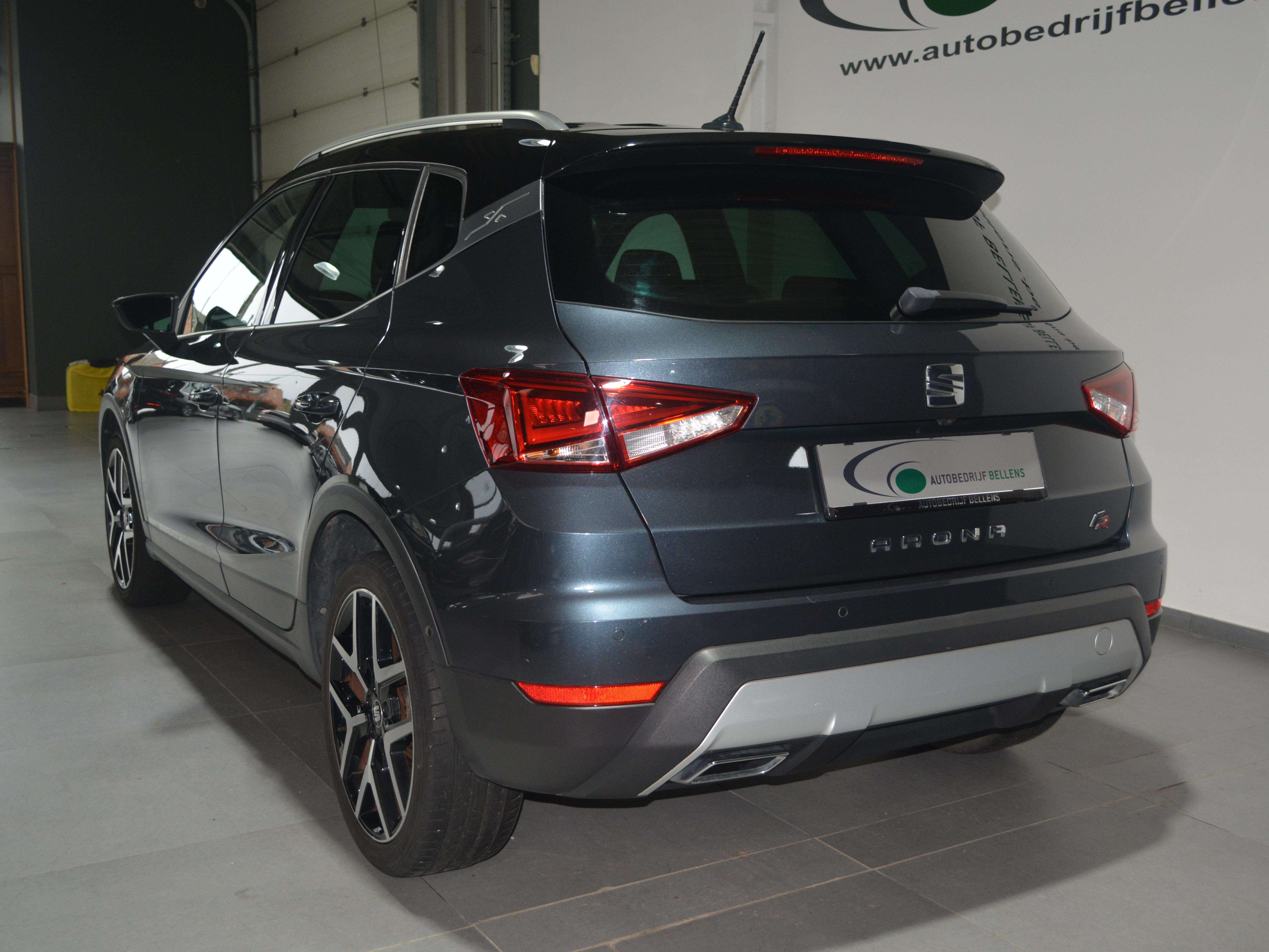 SEAT Arona Arona 1.0 TSI FR (EU6.2) NAVI + CAMERA / APPLE