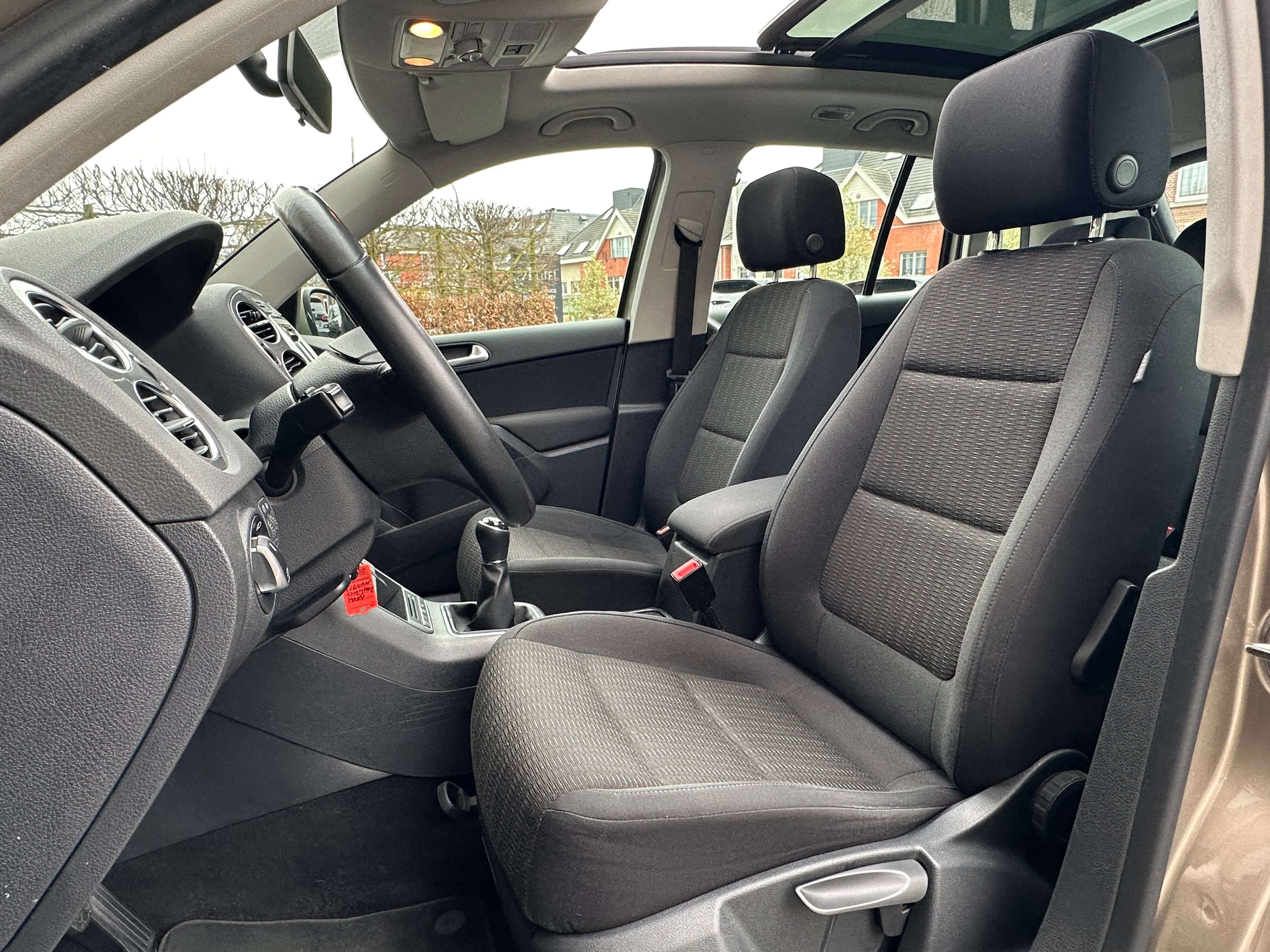 Volkswagen Tiguan 2.0 CR TDi I PANO I CARNET COMPLET I 1ere main