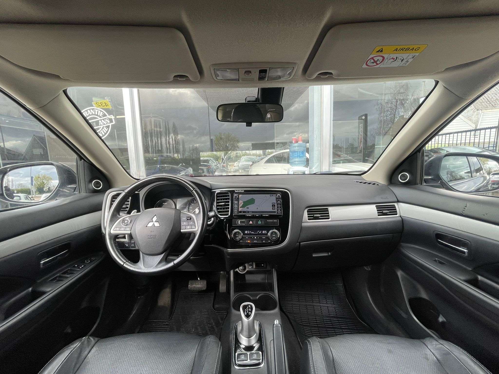 Mitsubishi Outlander Outlander 2.0i 4WD/NAVI/CAMERA/LED/TOIT PANO