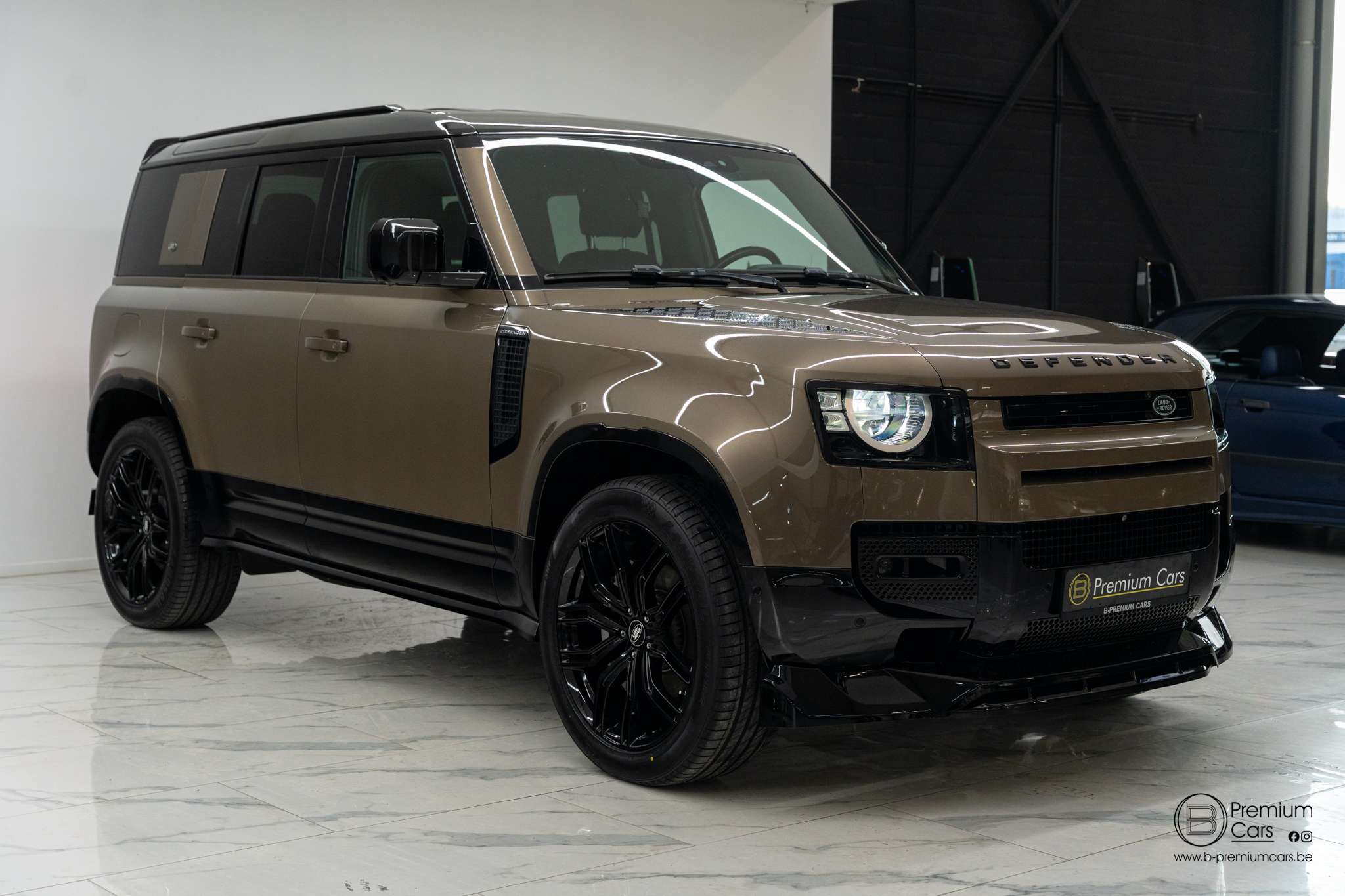 Land Rover Defender 110 / P400e S / AWD! Hybride! Bodykit! 22 Inch!
