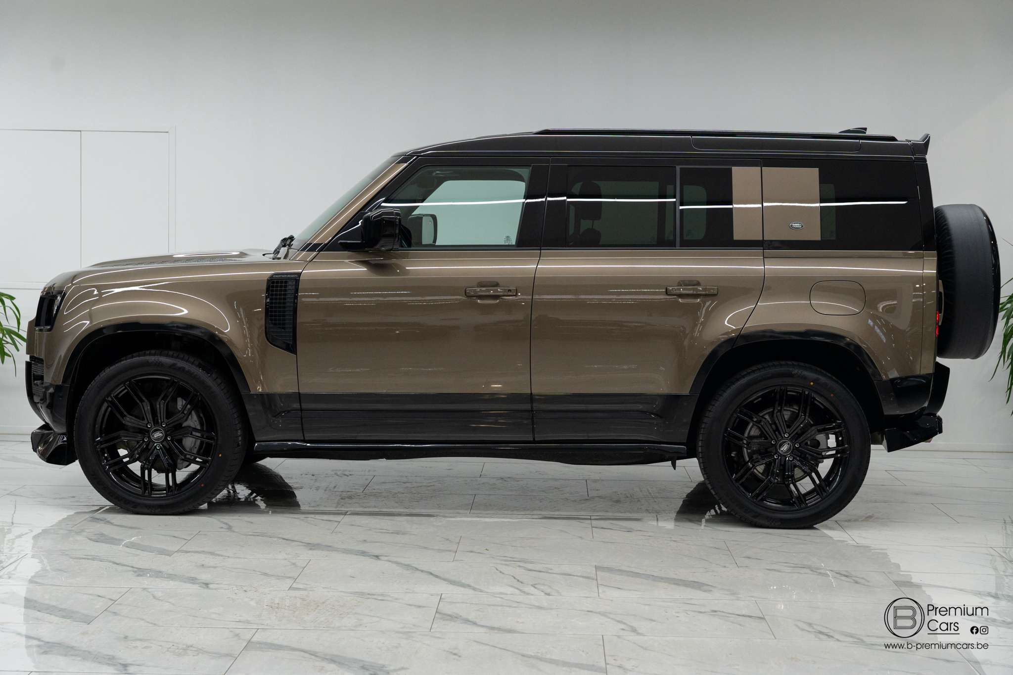 Land Rover Defender 110 / P400e S / AWD! Hybride! Bodykit! 22 Inch!