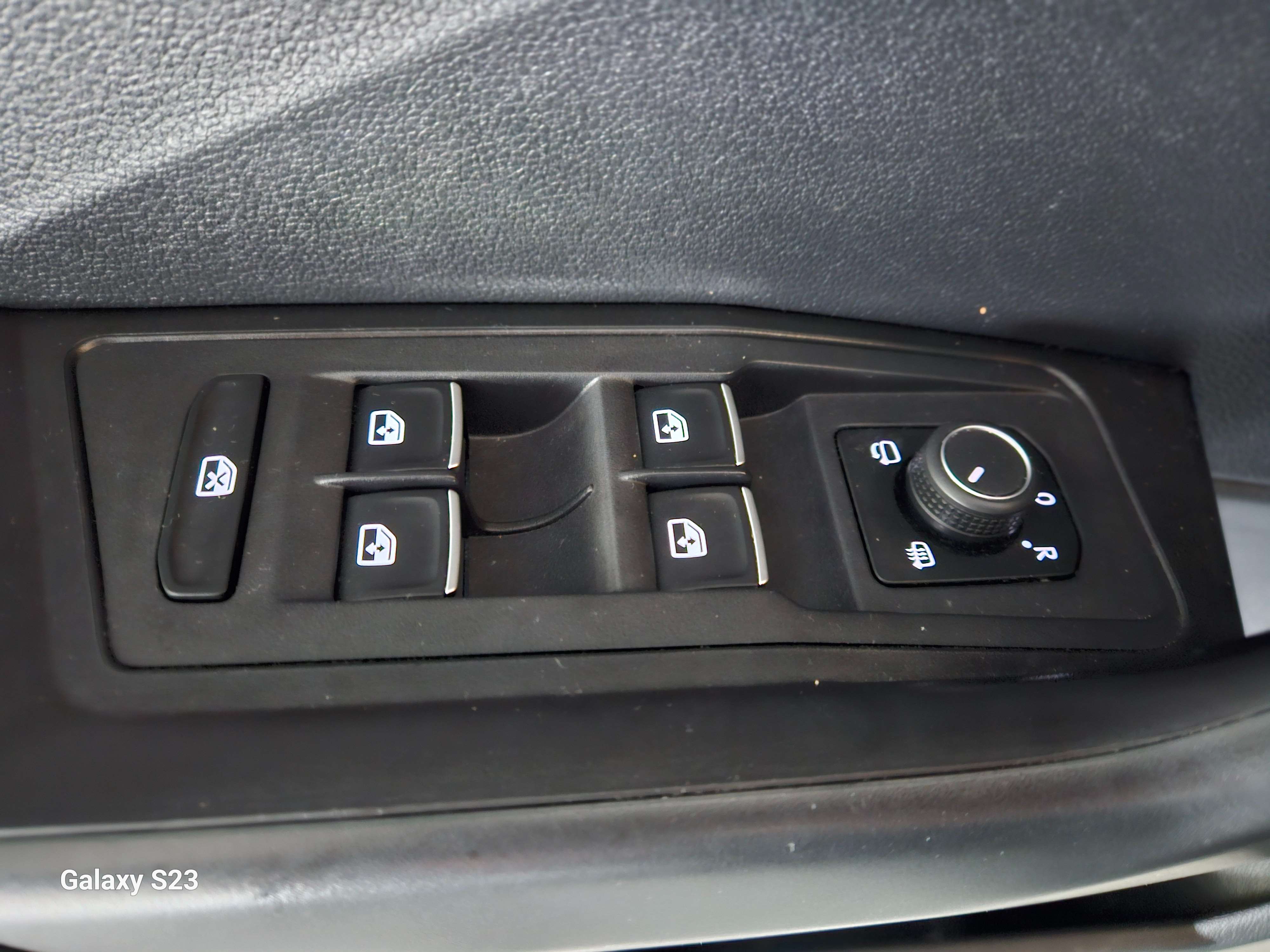 Volkswagen T-Roc 1.5 TSI 150cv| AUTOMATIQUE|CAR-PLAY| NAVIGATION
