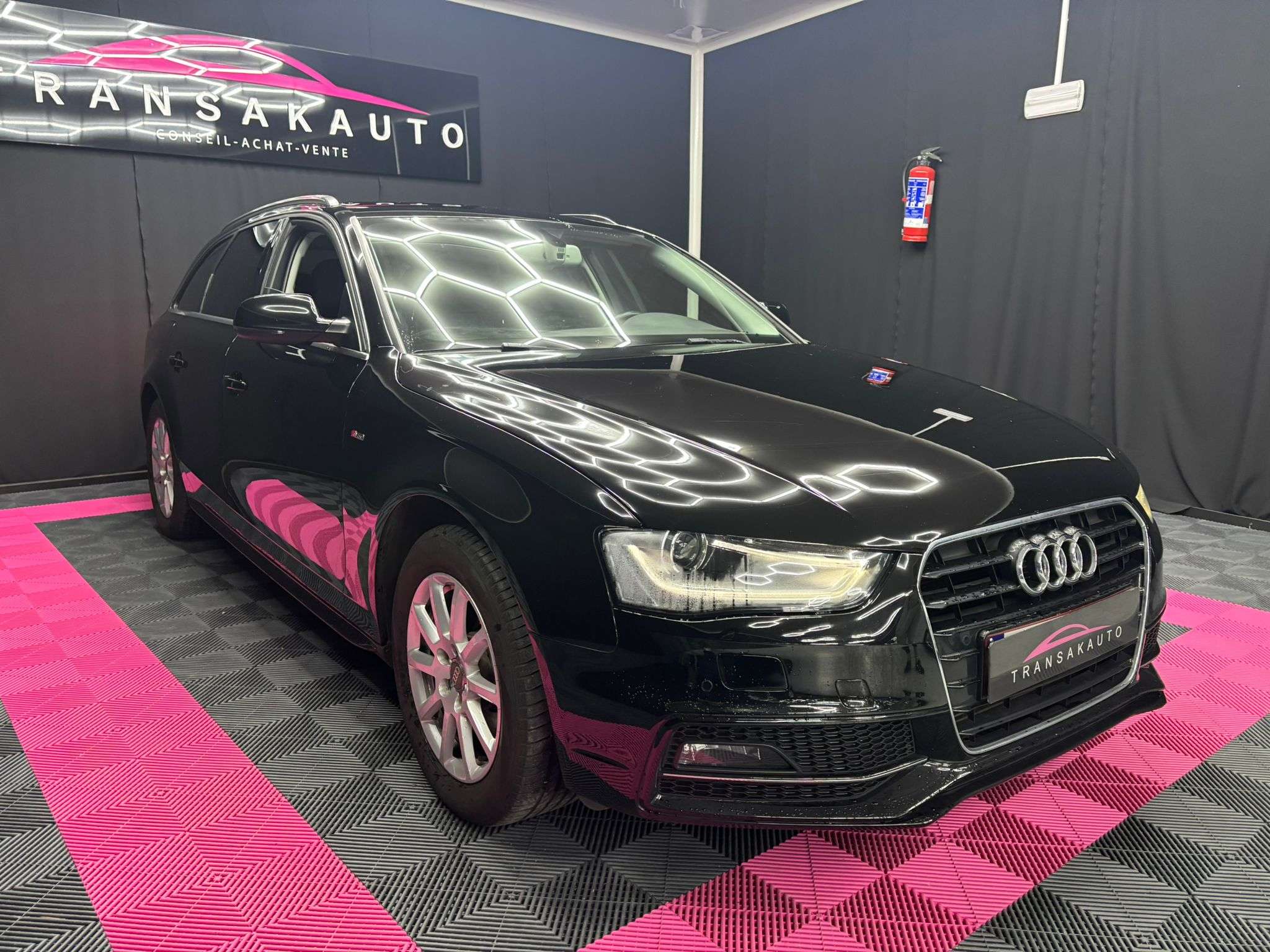 Audi A4 A4 Avant 1.8 TFSI S line / GARANTIE 12 MOIS