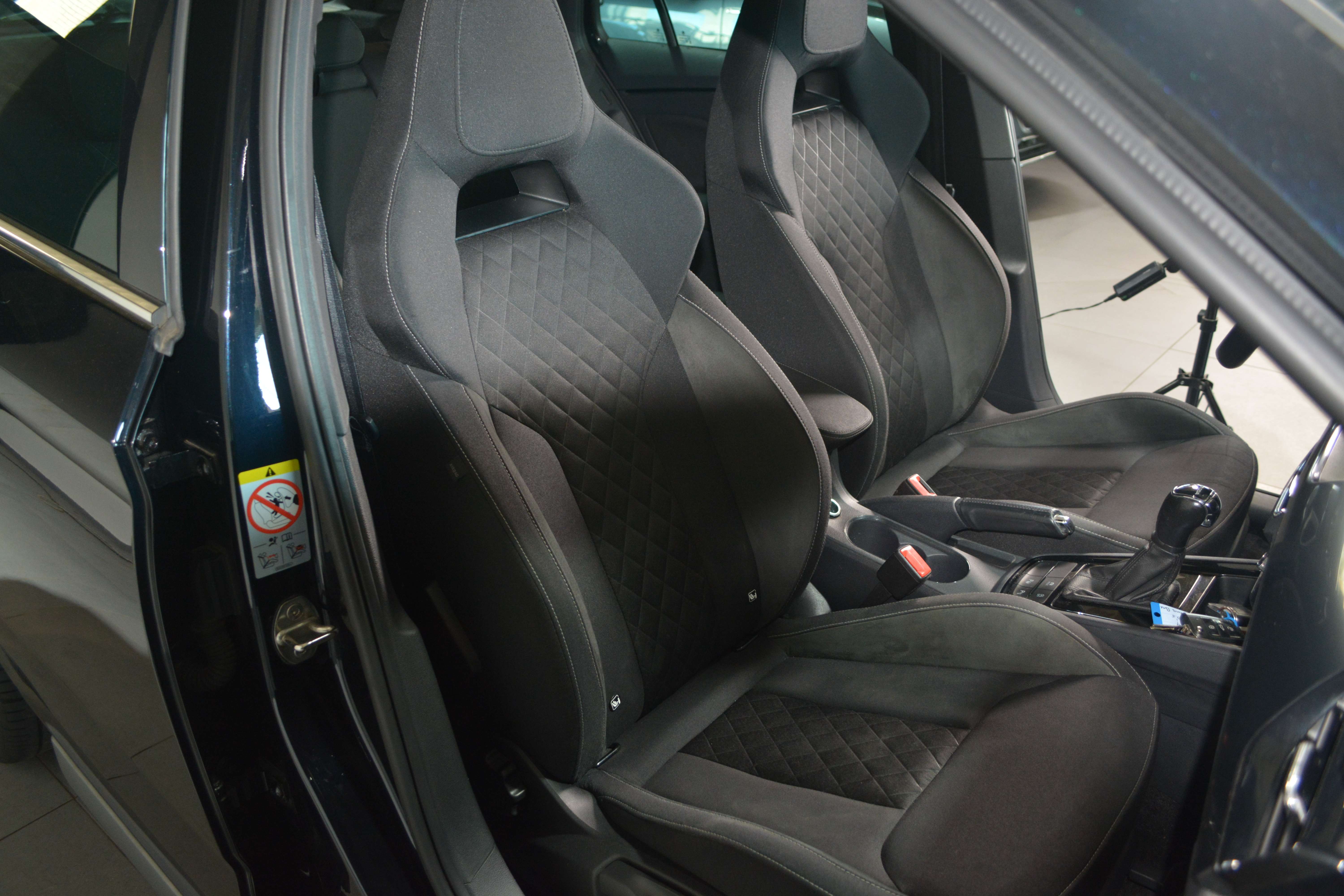 Skoda Kamiq Kamiq 1.5 TSI Style DSG (EU6AP)/ NAV + CAM /APPLE