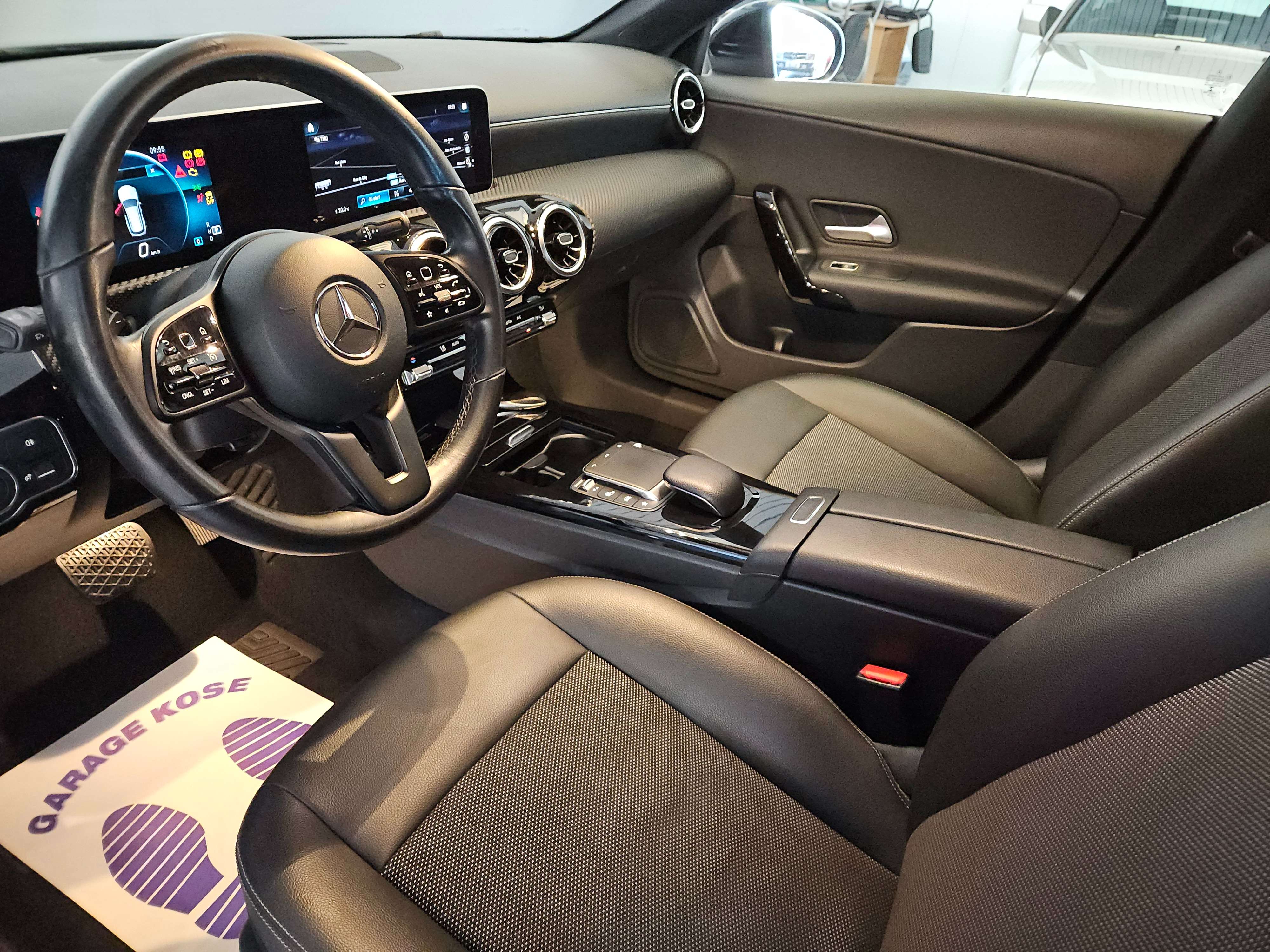 Mercedes-Benz CLA 200 20d 150cv | AUTOMATIQUE | PALETTES | NAVIGATION