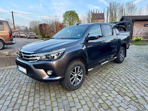 Toyota Hilux 2.4 D-4D Lounge (EU6.2) Belgium car TTC