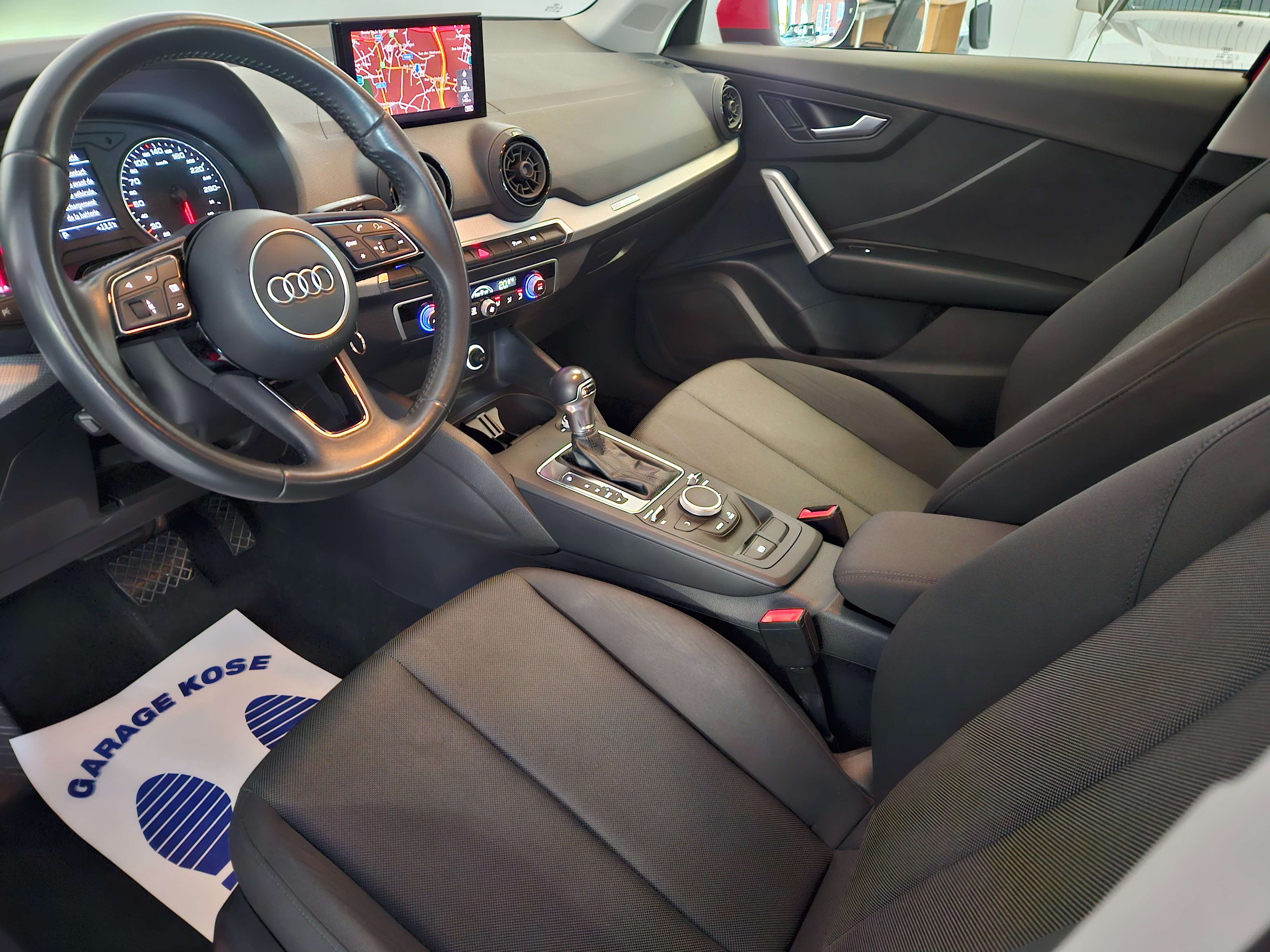 Audi Q2 S-LINE | BOITE AUTO | NAVIGATION | PHARES LED |
