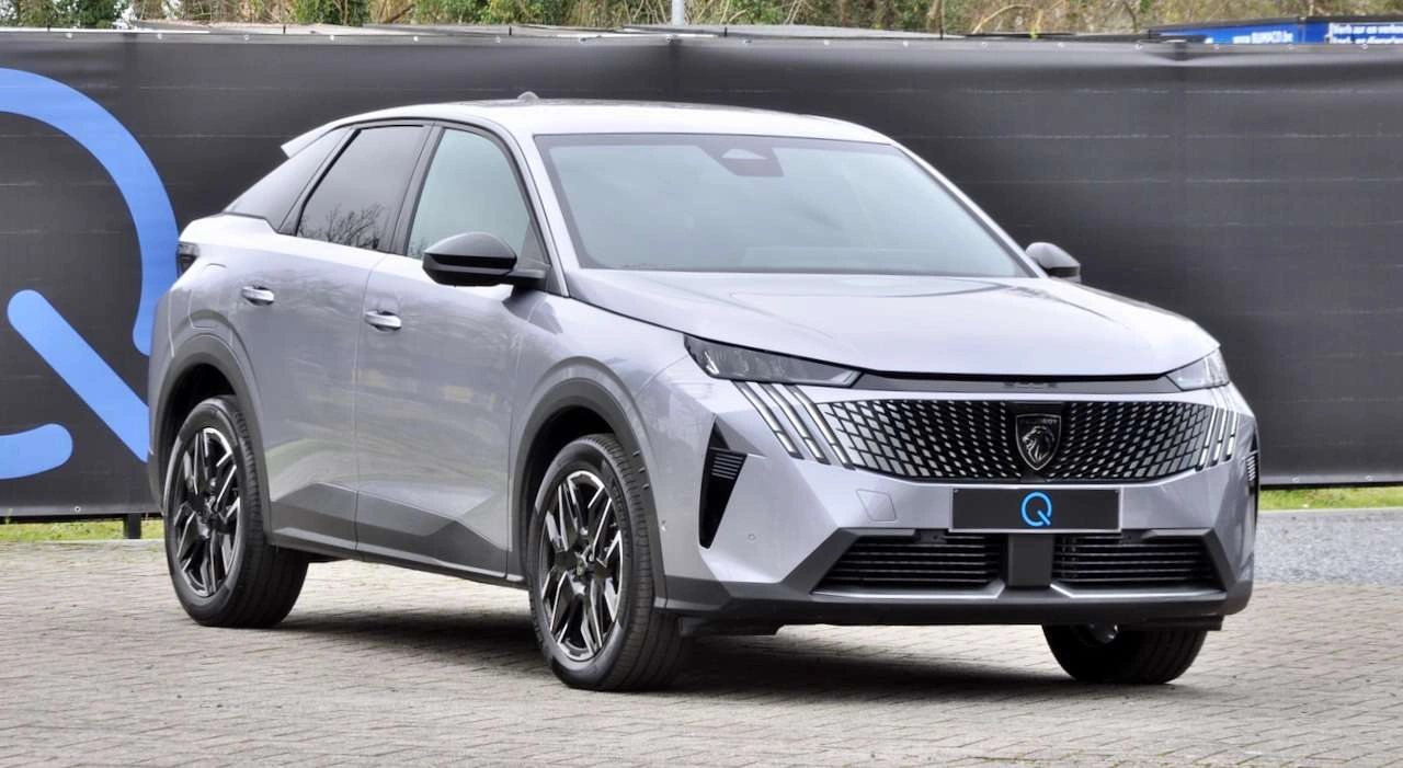 Peugeot 3008 ALLURE CARPLAY 360°CAM KEYLESS