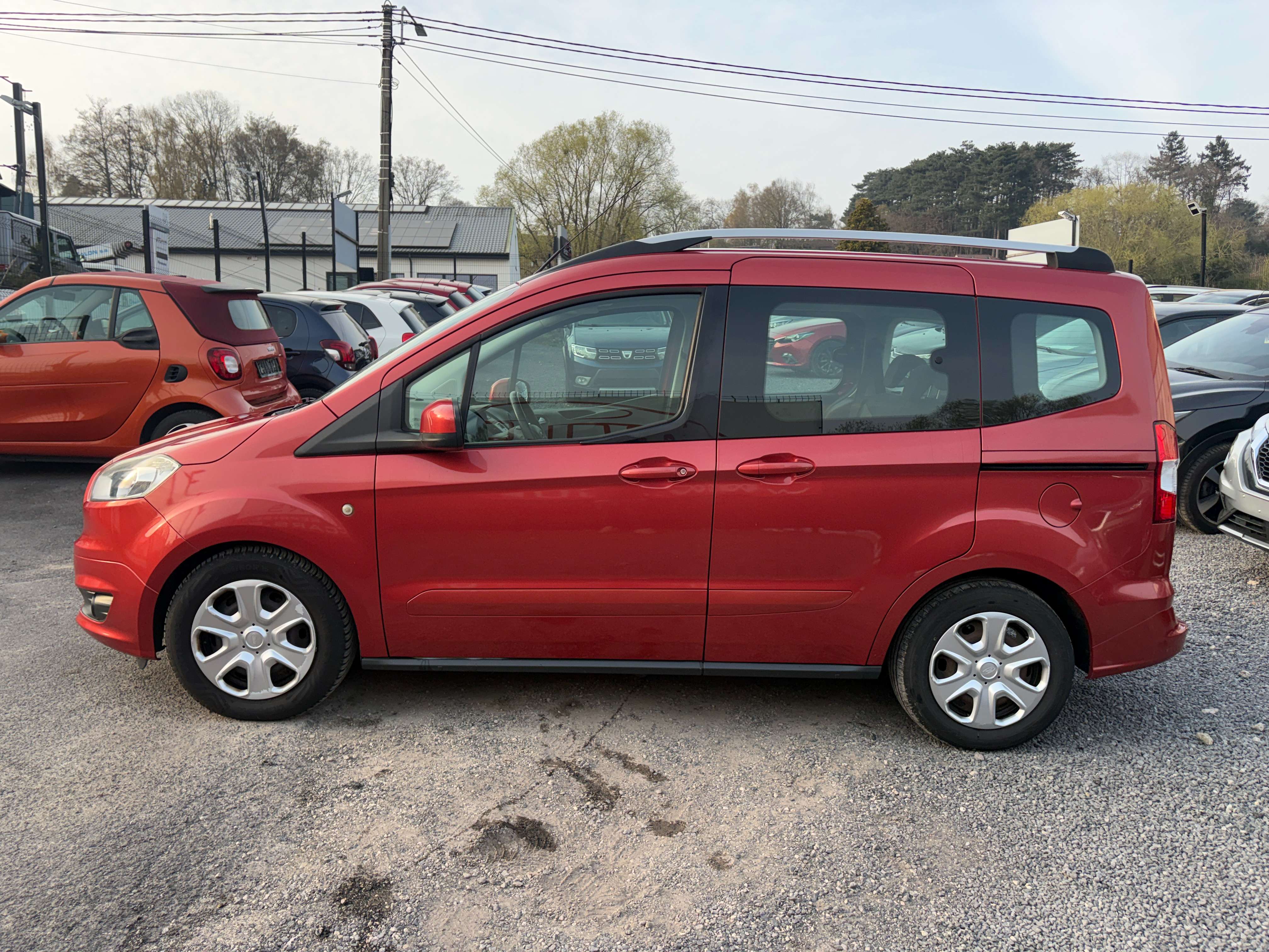 Ford Tourneo Courier 1.0 EcoBoost Trend