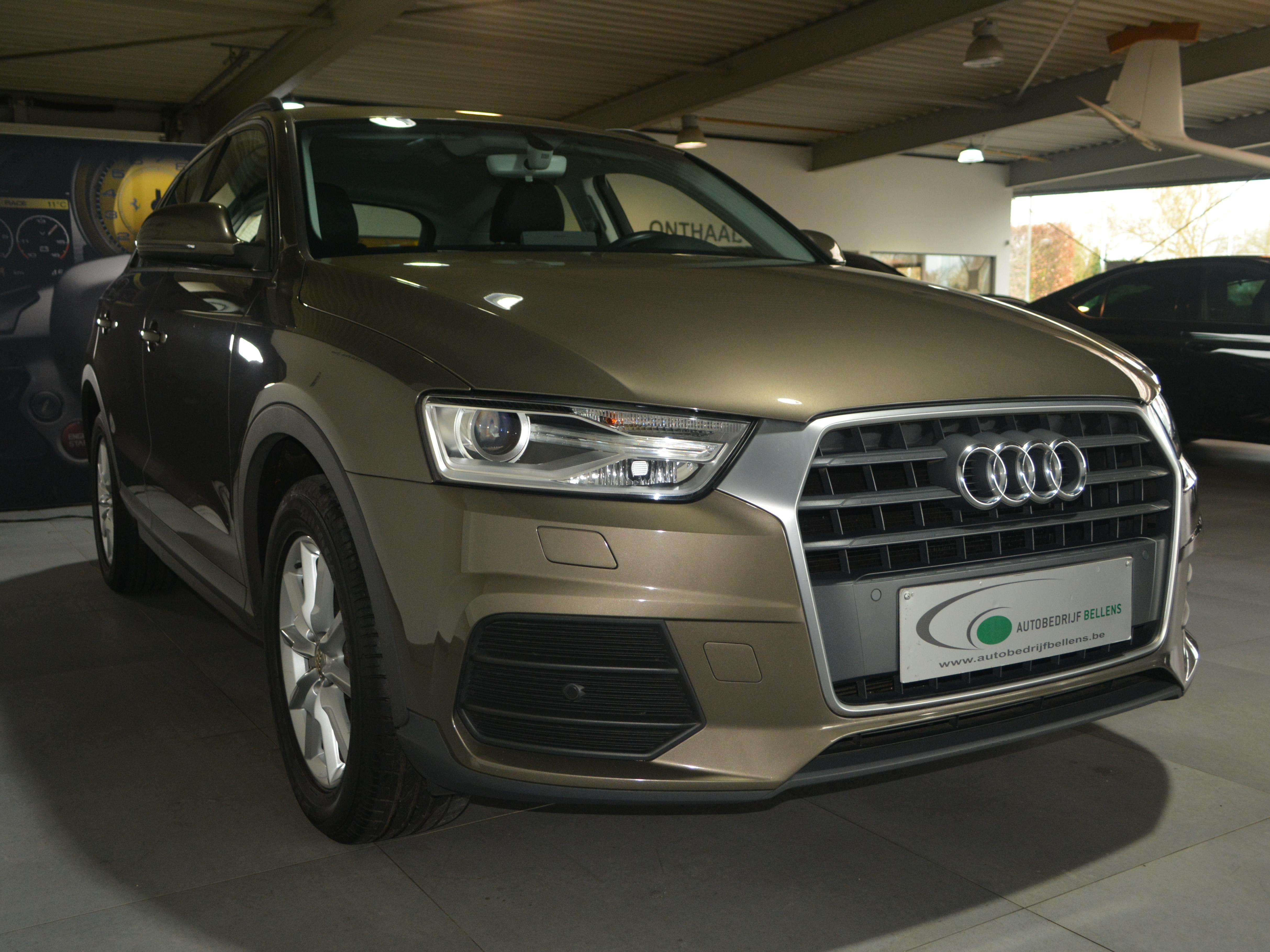 Audi Q3 Q3 1.4 TFSI c.o.d S tronic NAVI / 60.000 KM / TOPS