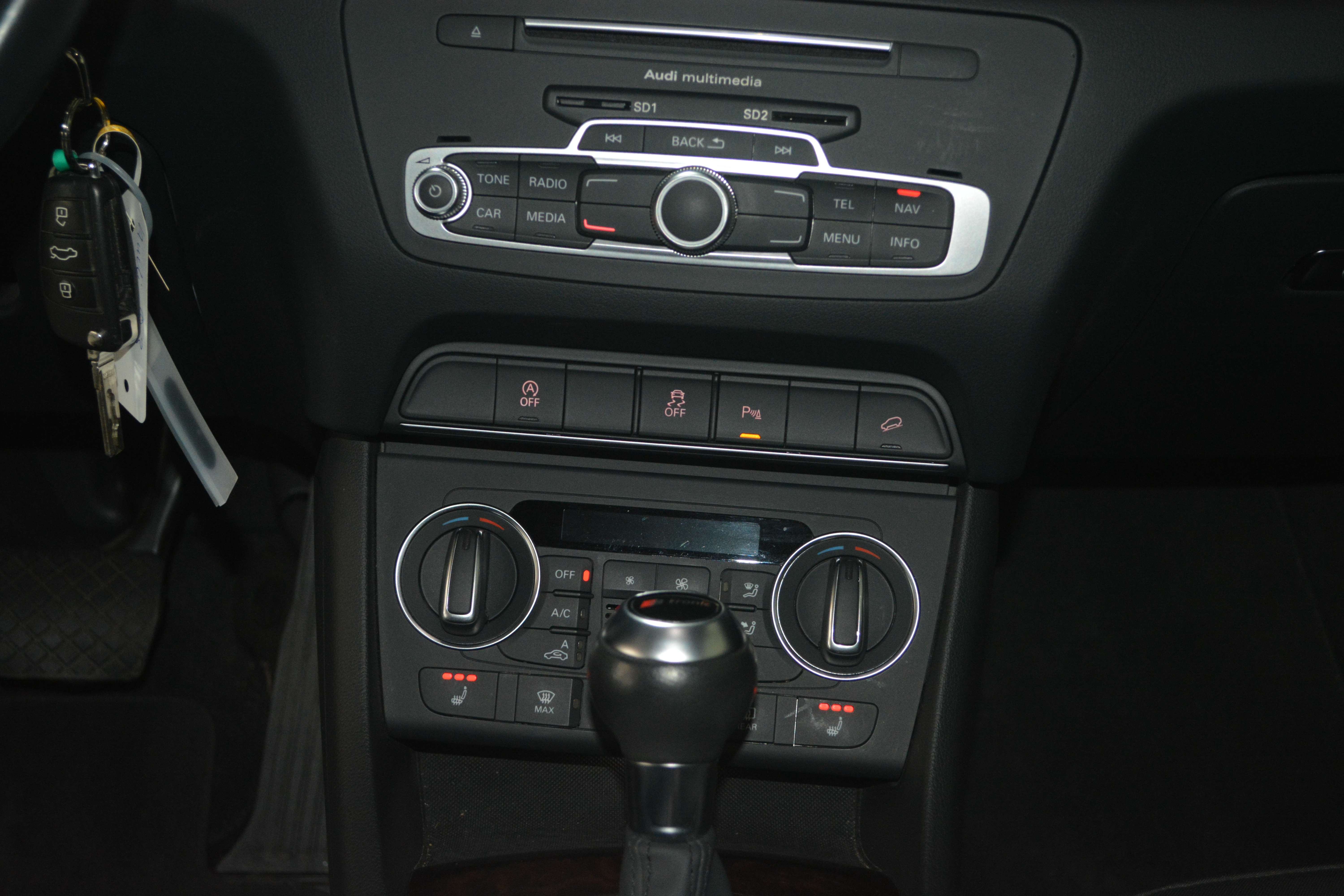 Audi Q3 Q3 1.4 TFSI c.o.d S tronic NAVI / 60.000 KM / TOPS