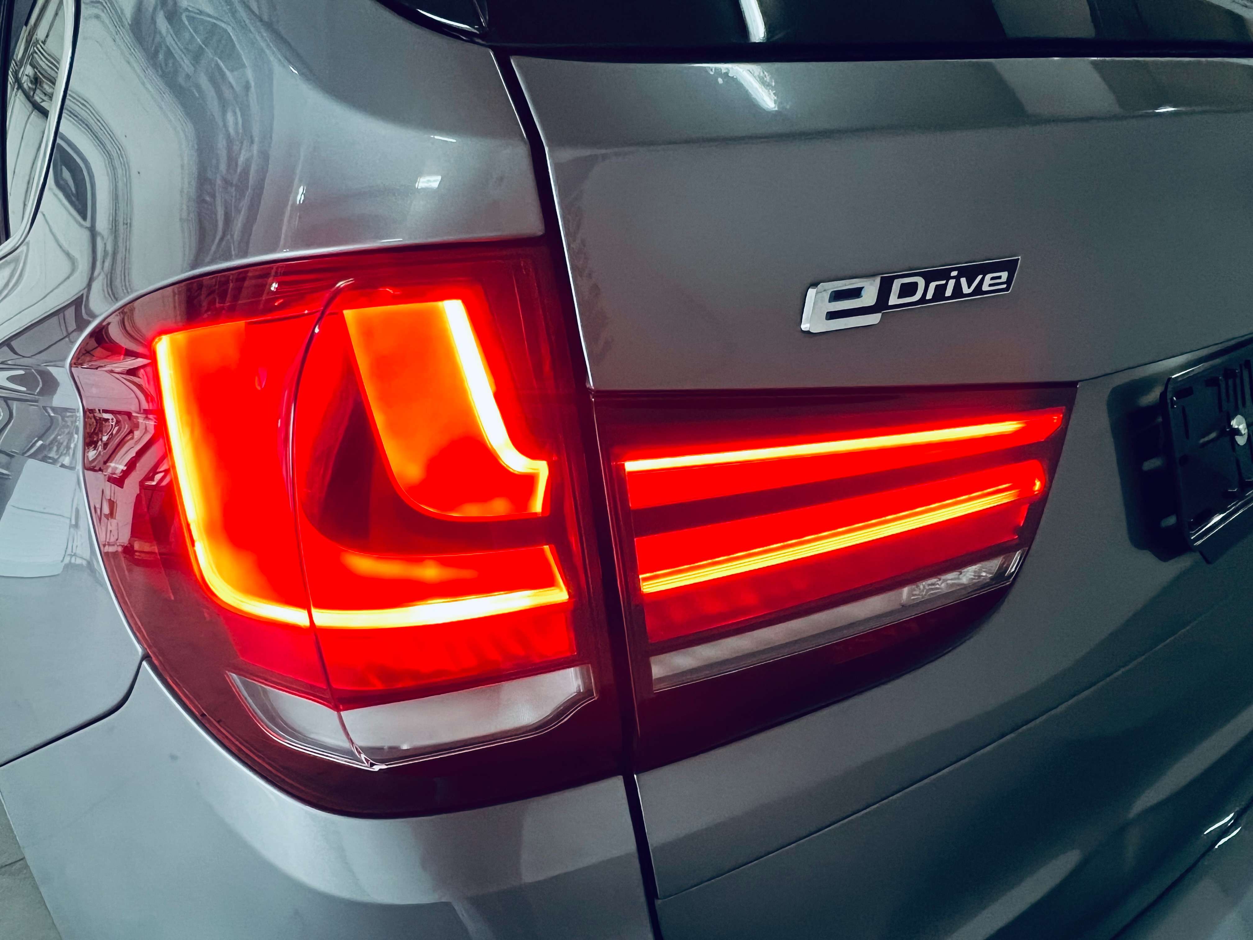 BMW X5 xDrive40e+NAVI+CUIR+CARNET+CARPASS