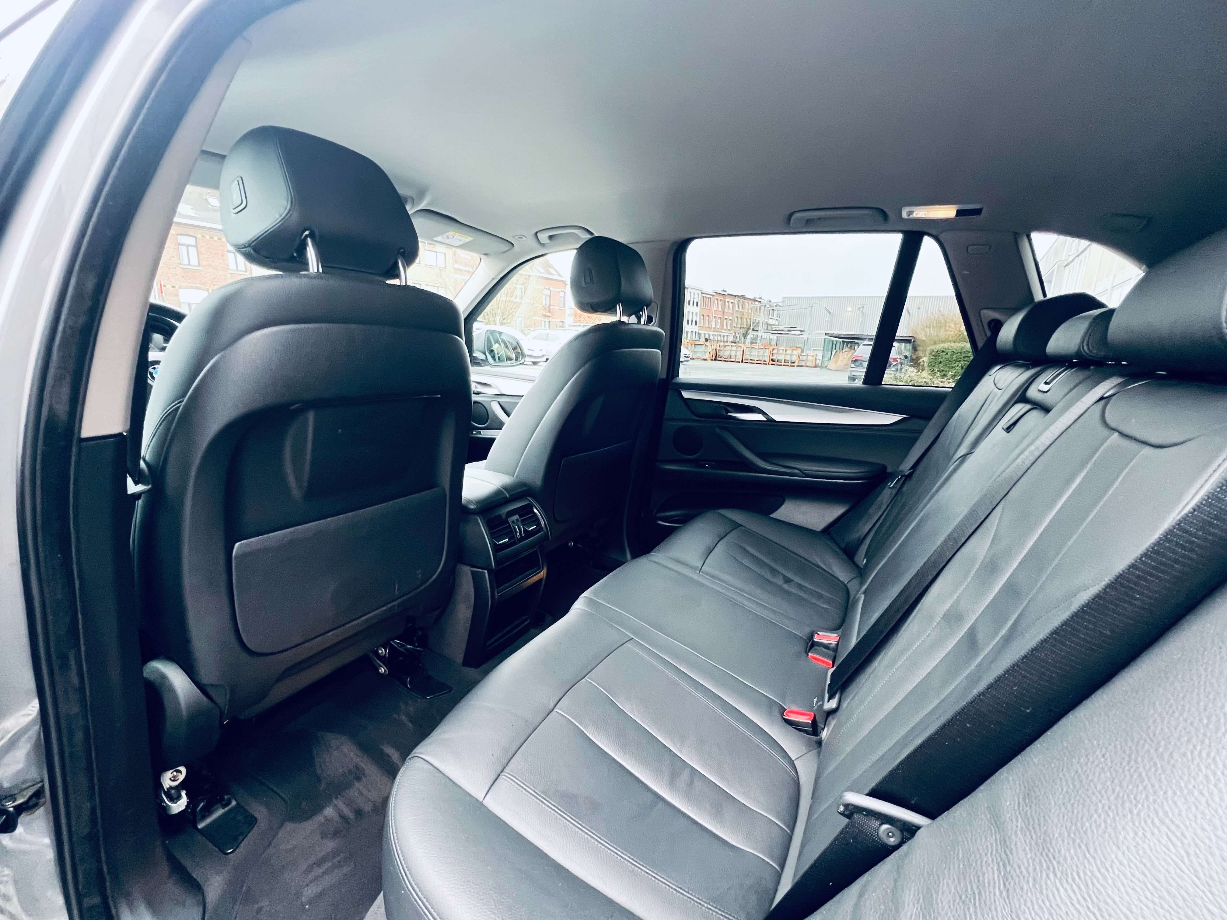 BMW X5 xDrive40e+NAVI+CUIR+CARNET+CARPASS