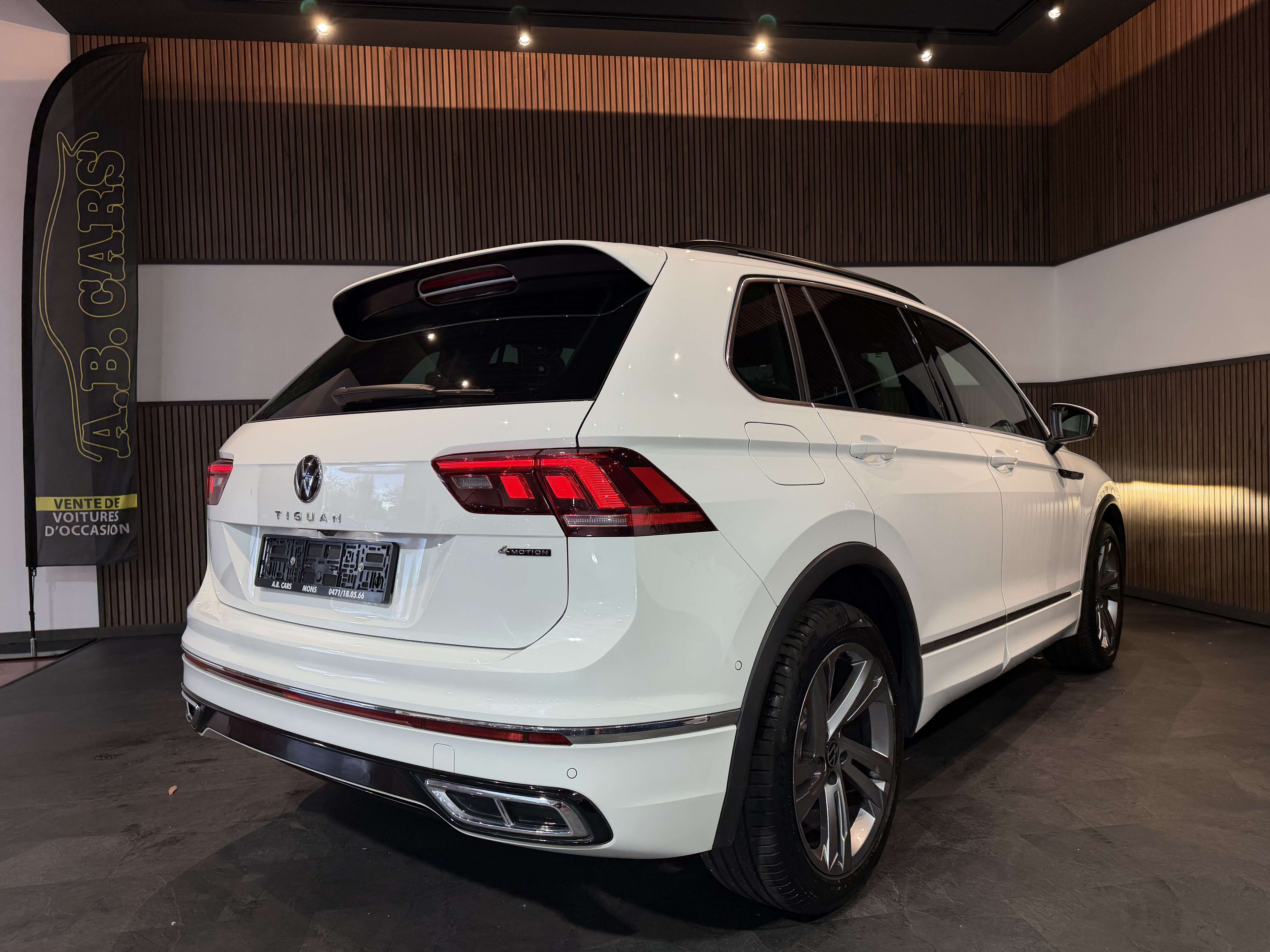 Volkswagen Tiguan 2.0 TDi 4Motion - DSG - R Line - GARANTIE 12MOIS