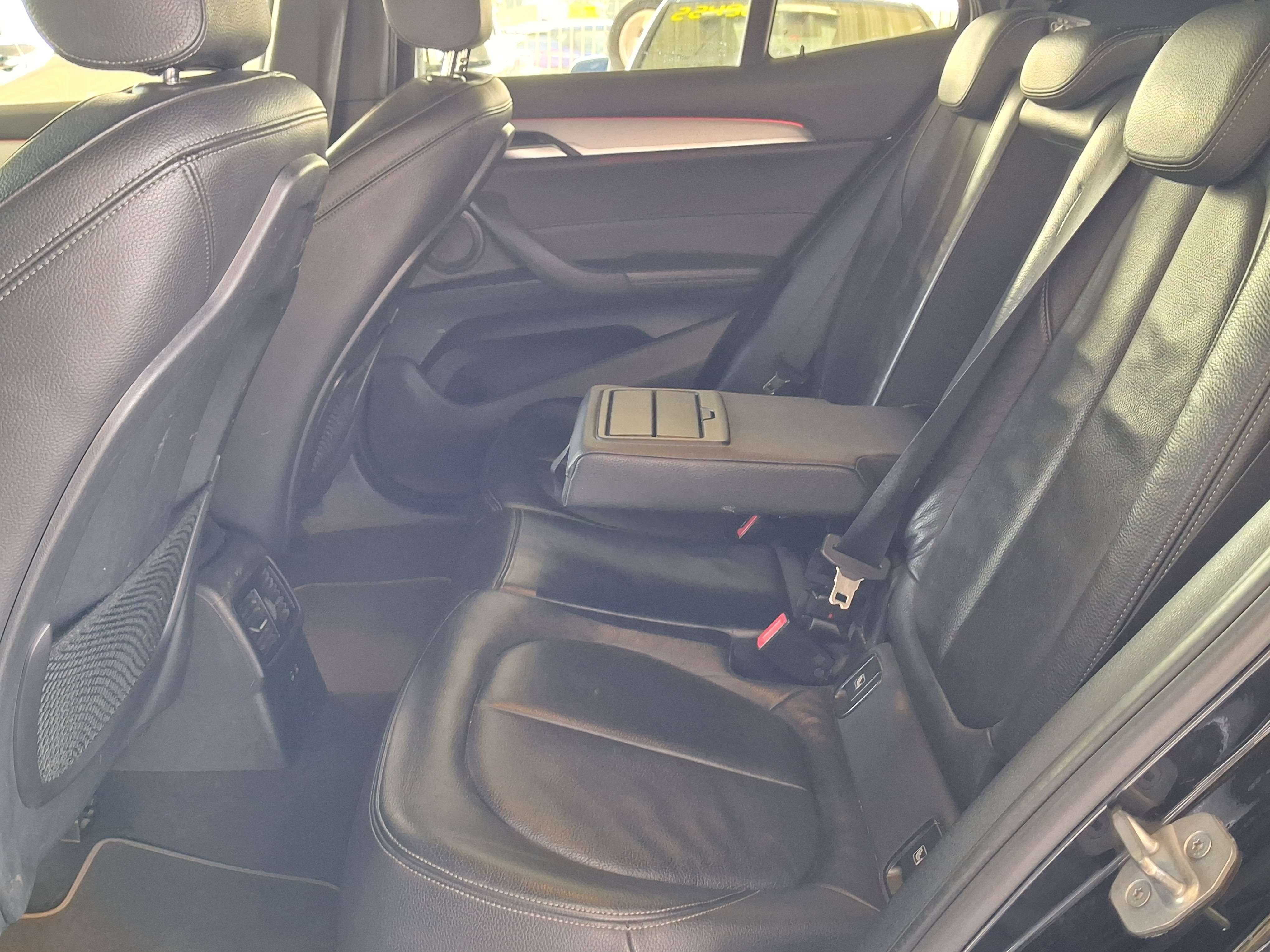 BMW X2 X2 1.5iA sDrive18 OPF / BOITE AUTO / NAVI/GARANTIE