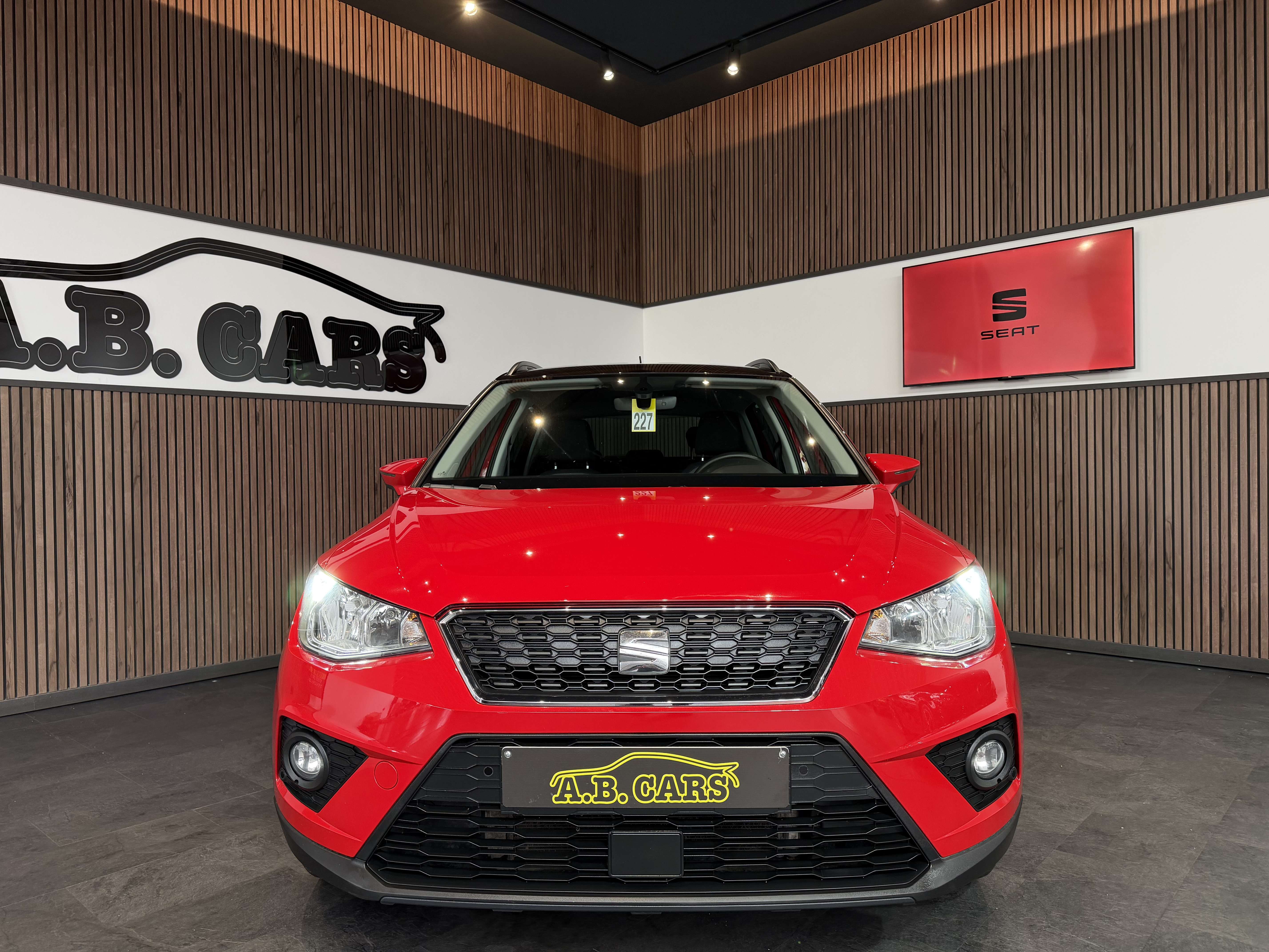 SEAT Arona 1.0 TSI - GARANTIE 12M - 1ERPRO