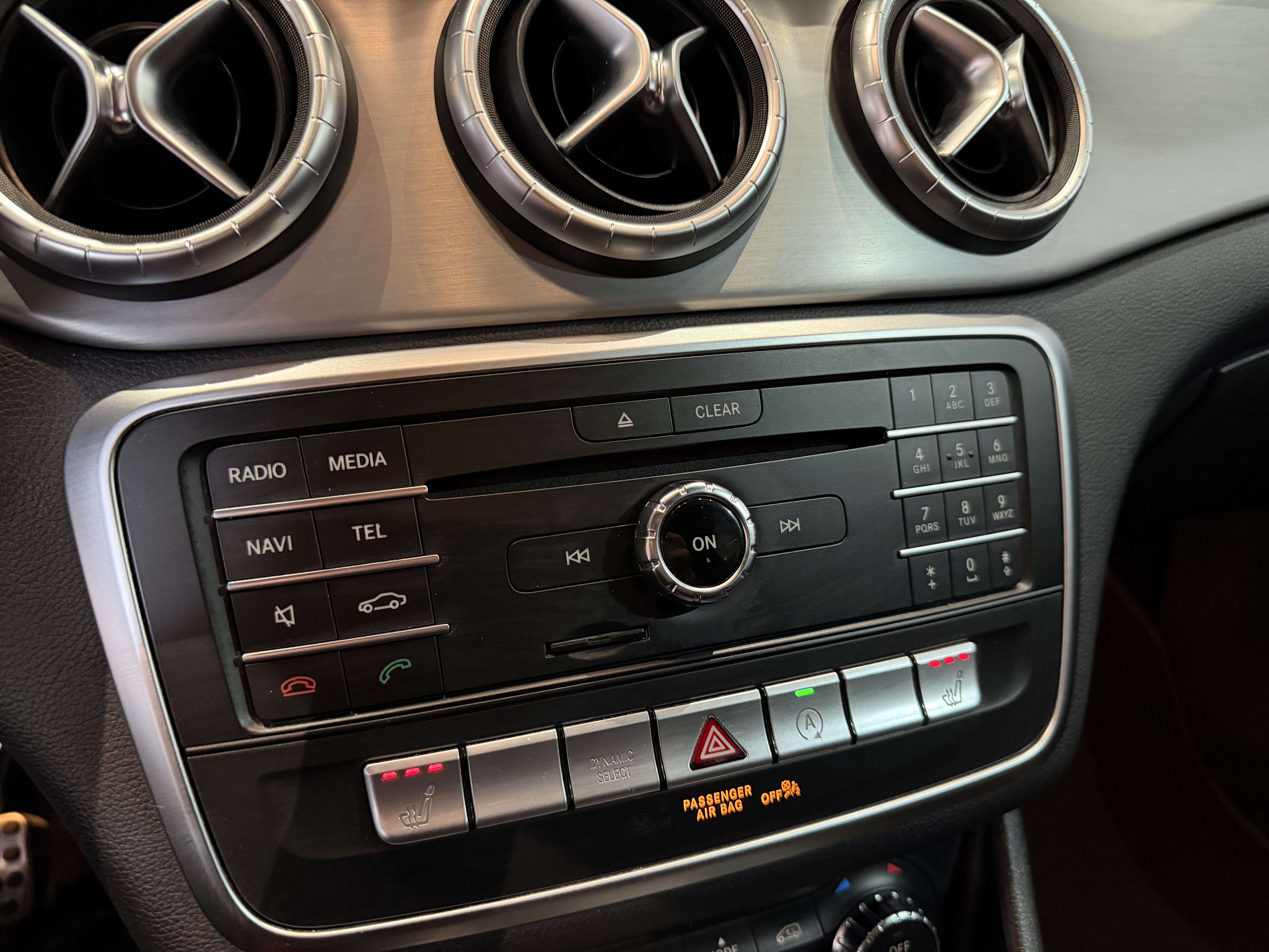 Mercedes-Benz CLA 200 d - AMG Line