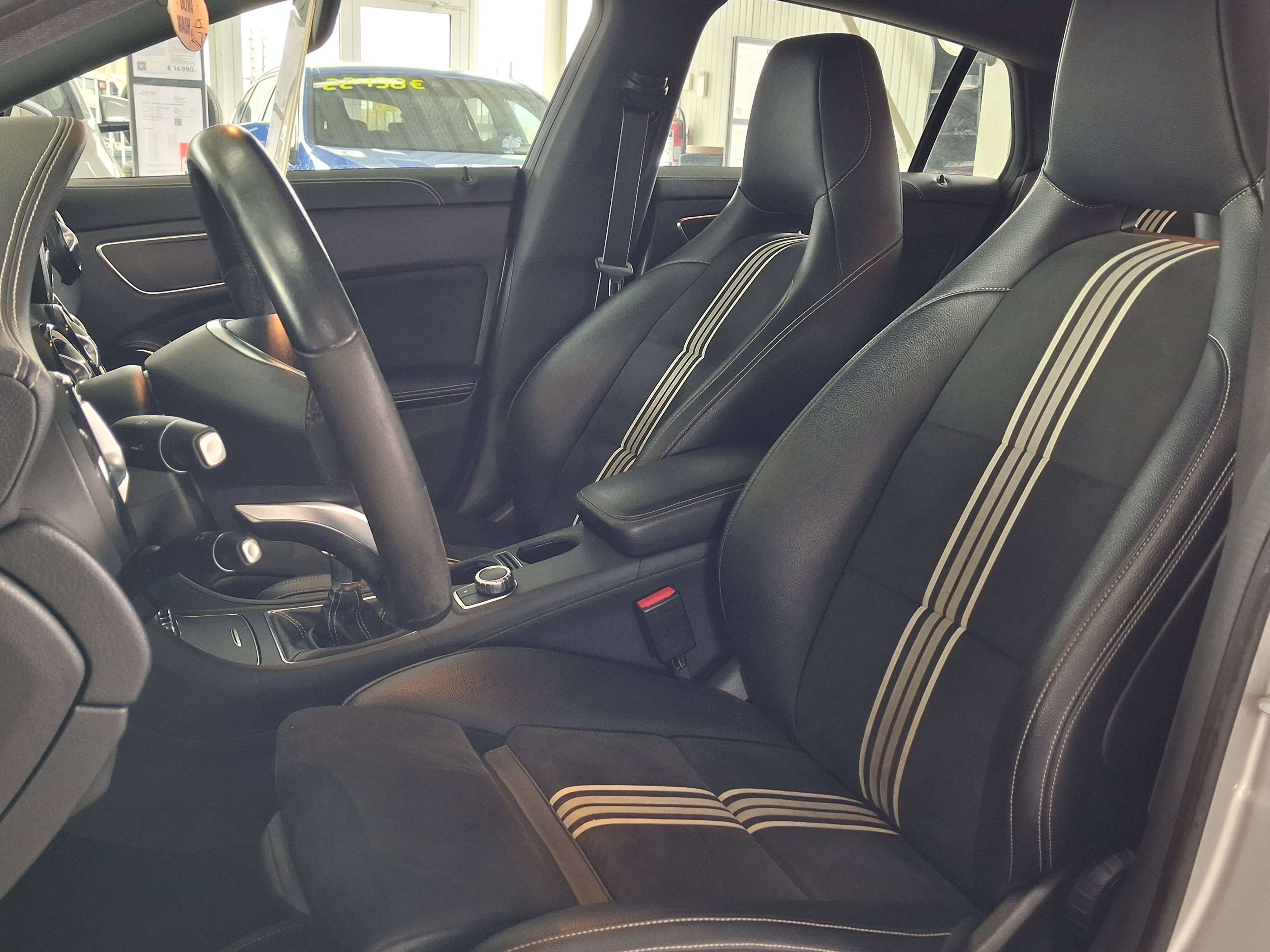 Mercedes-Benz CLA 180 CLA 180 d BE Edition/PACK AMG/NAVI/CAMERA/GARANTIE