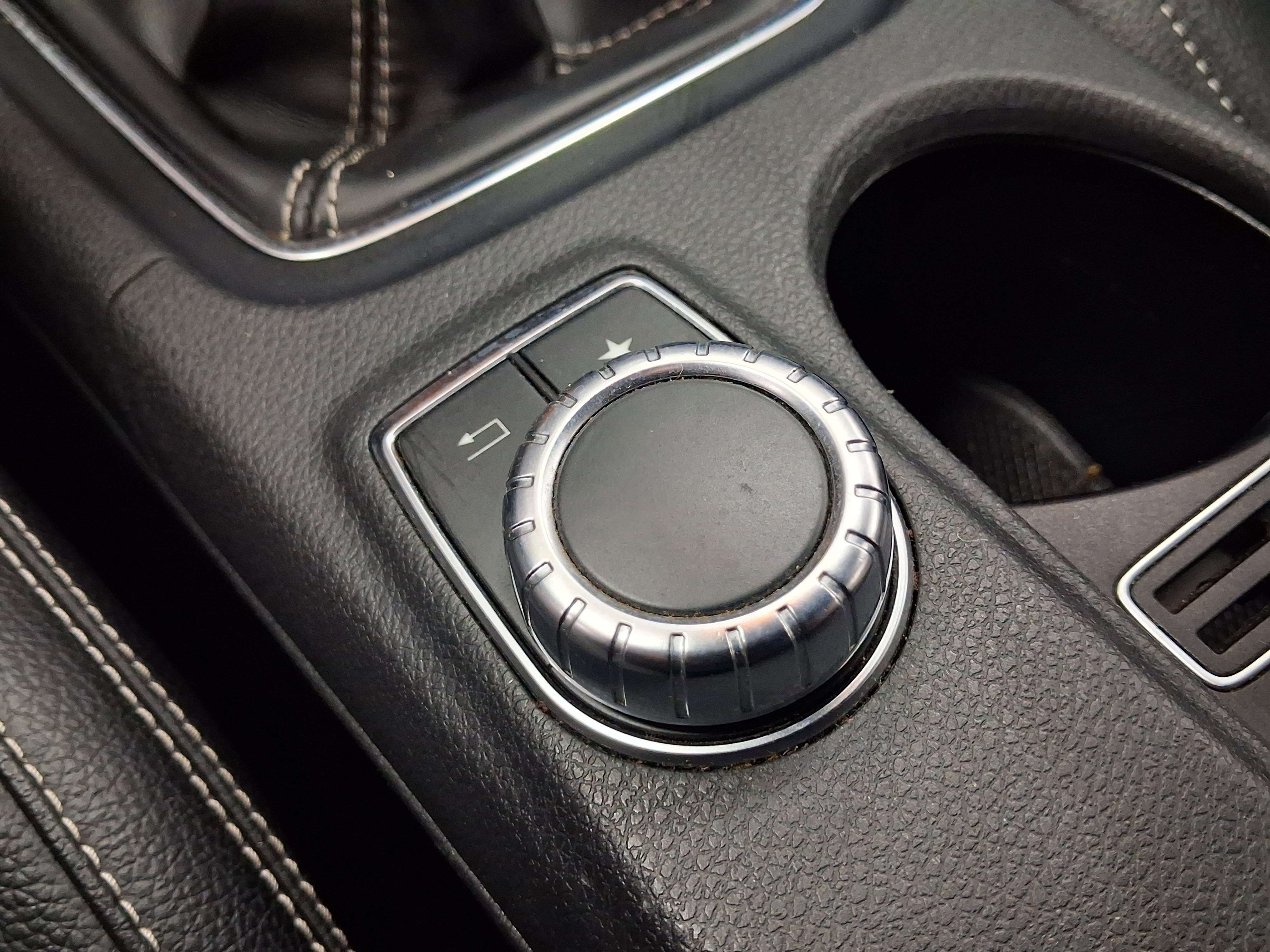 Mercedes-Benz CLA 180 CLA 180 d BE Edition/PACK AMG/NAVI/CAMERA/GARANTIE