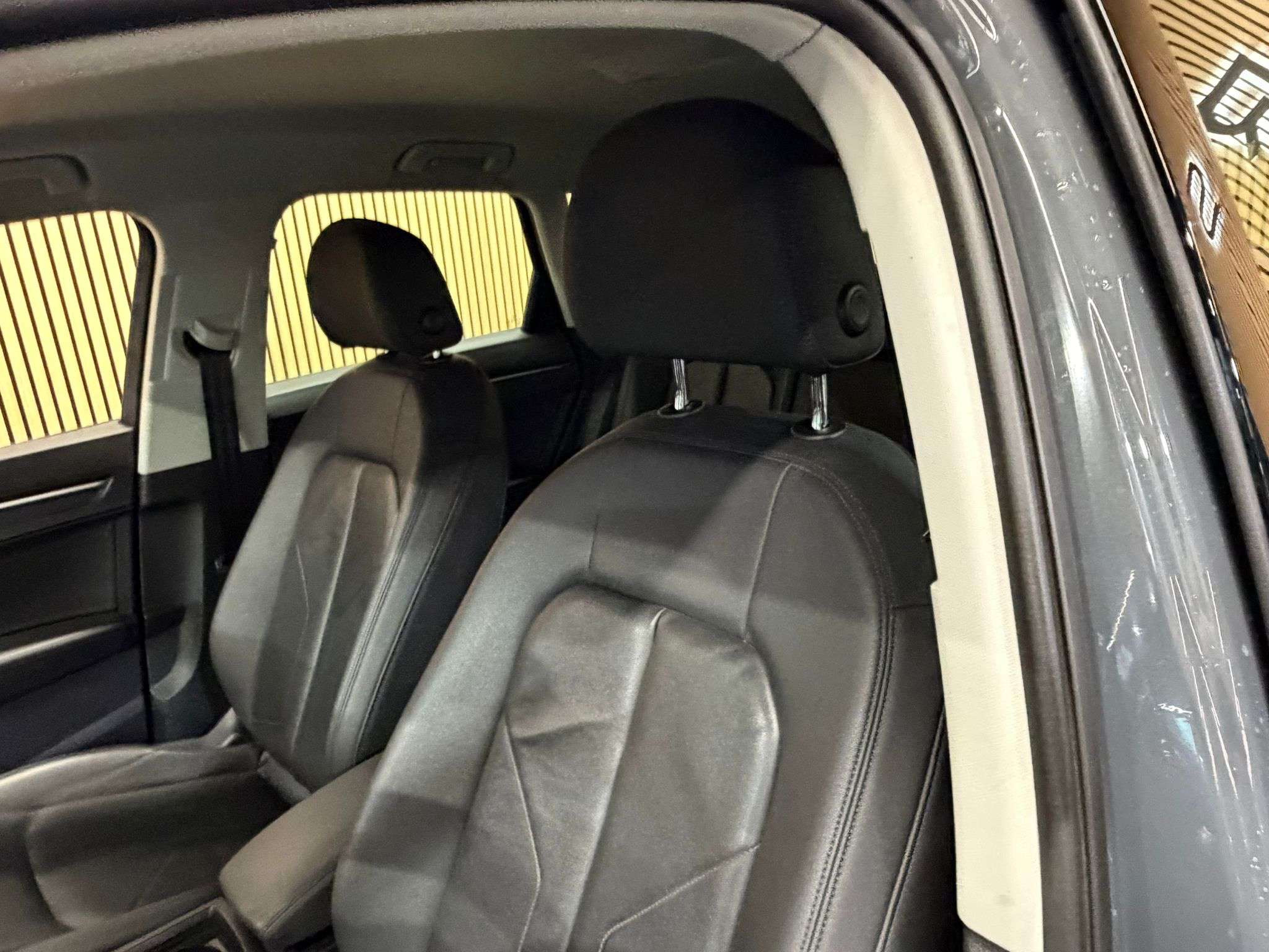 Audi Q3 35 TDi * GARANTIE 12 MOIS LINE * S PORT * AUTO *