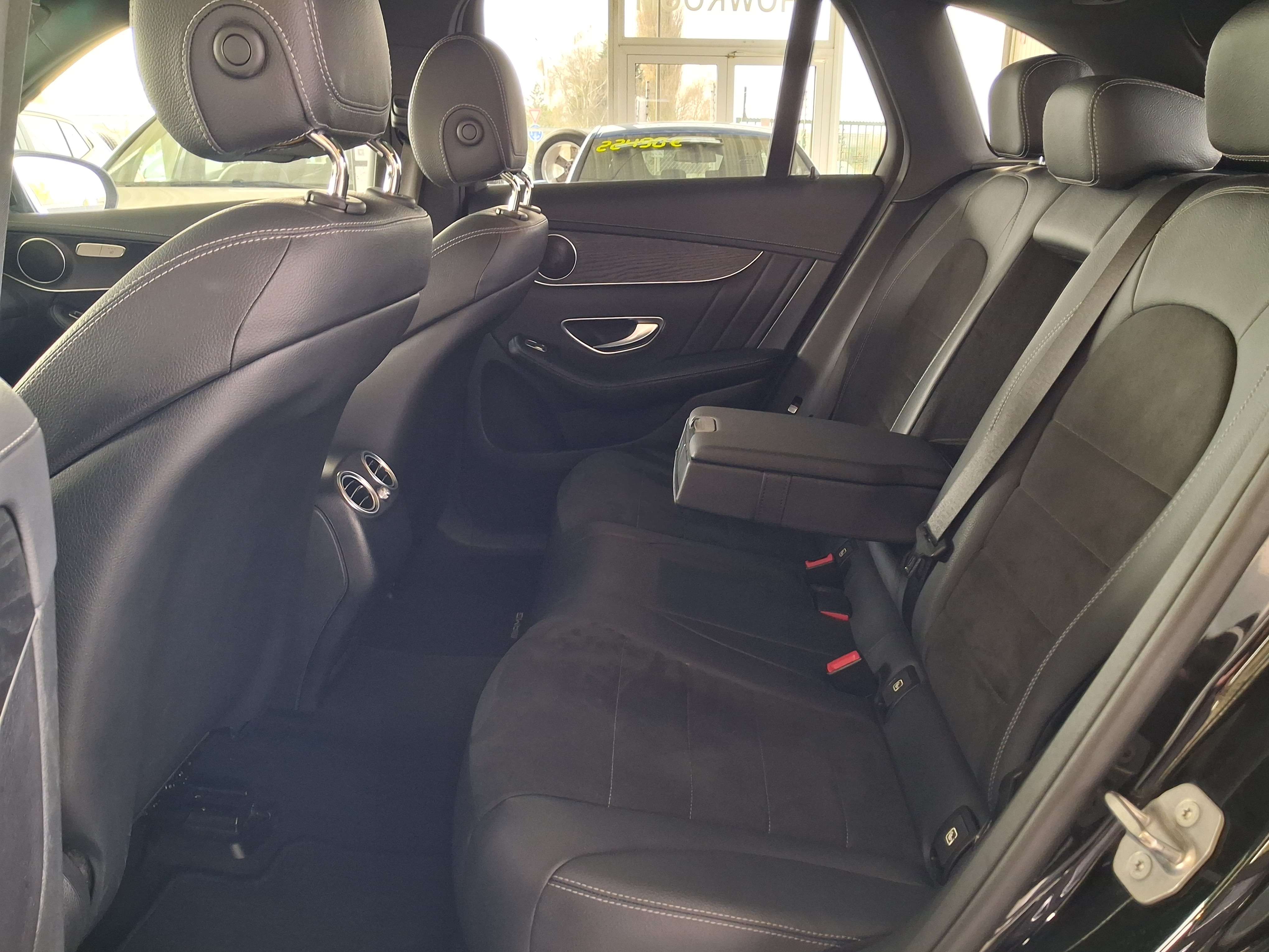 Mercedes-Benz GLC 220 GLC 220 d 4-Matic/TOIT OUV/NAVI/PALETTE/CAMERA/USB