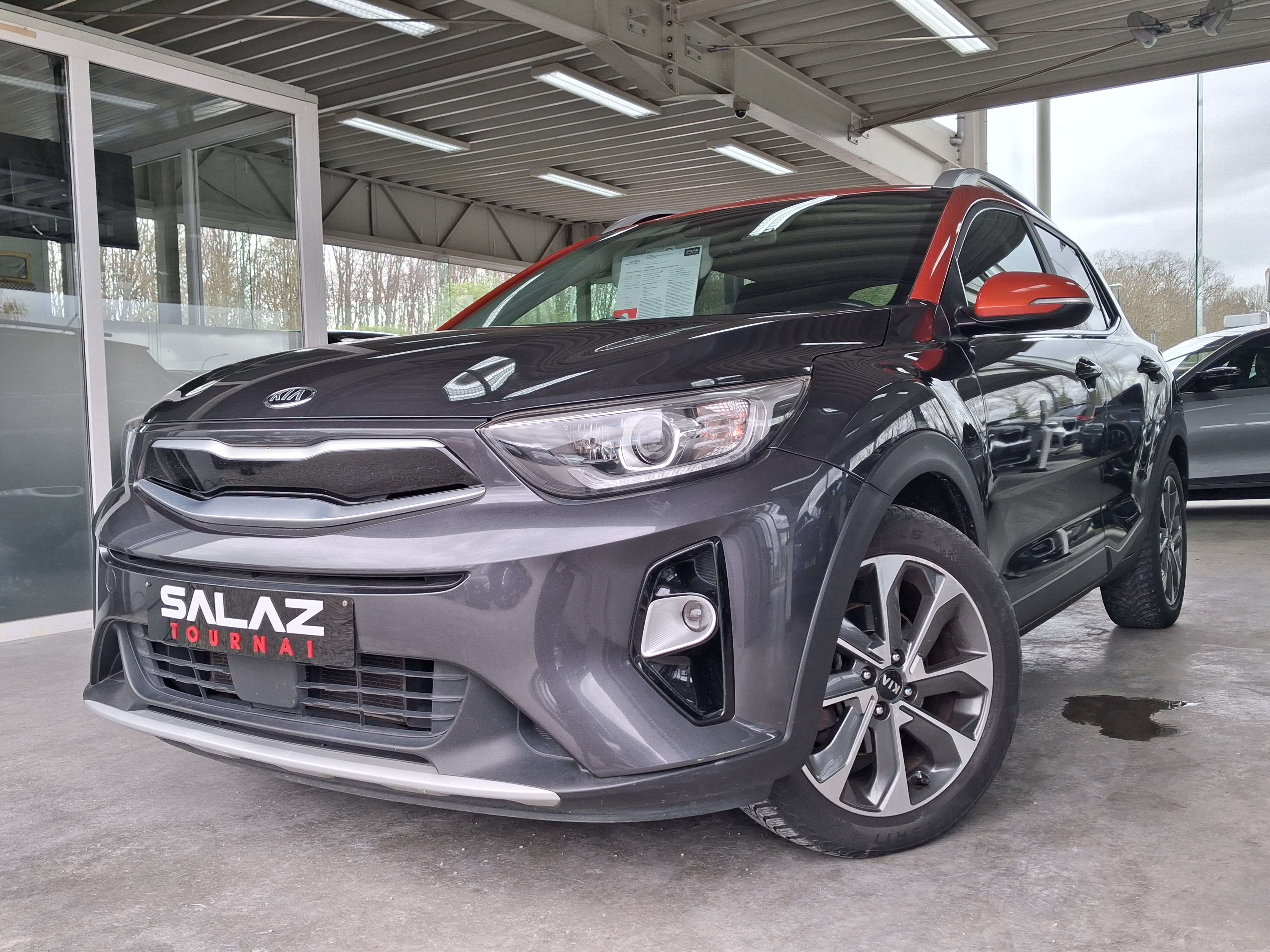 Kia Stonic Stonic 1.0 T Sense ISG / 1 ER PROP / CARNET / GPS