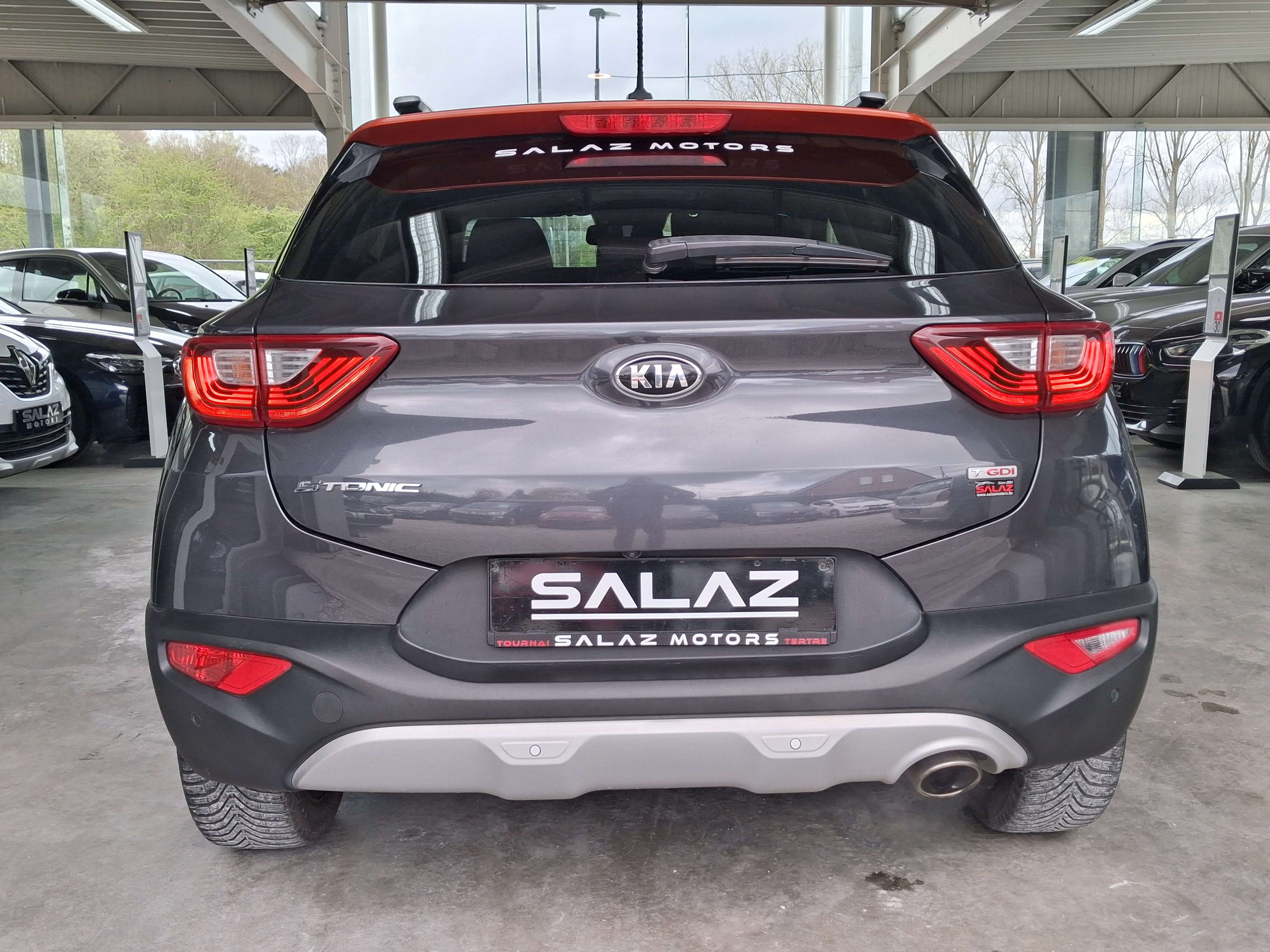 Kia Stonic Stonic 1.0 T Sense ISG / 1 ER PROP / CARNET / GPS