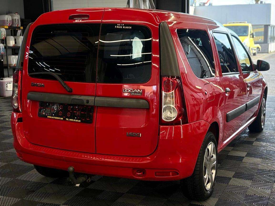 Dacia Logan MCV 1.5 BJ 2010 KM 176dkm 7 PLAATSEN